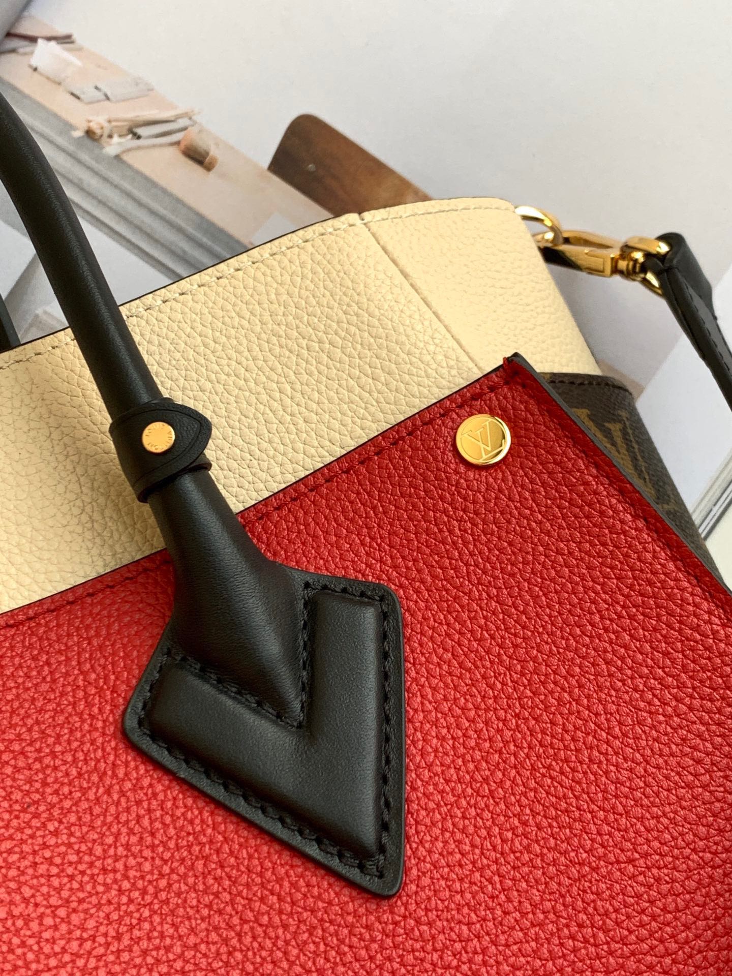 L*ouis V*uitton Top Bag 30.5*24.5*14cm