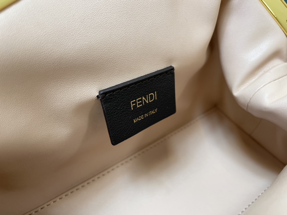 F*endi Top Bag 26*9.5*18CM