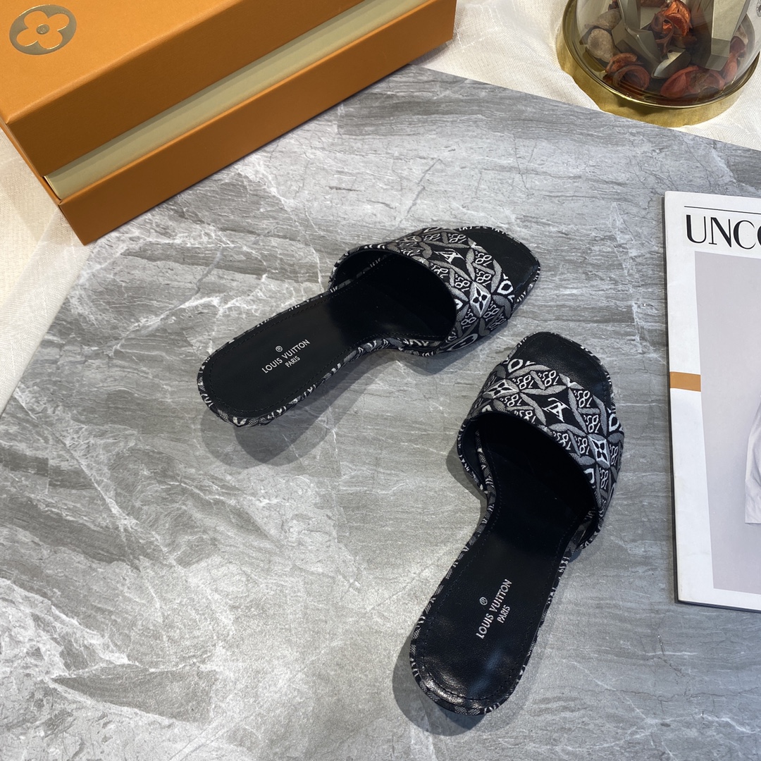 Women L*ouis V*uitton Top Sandals