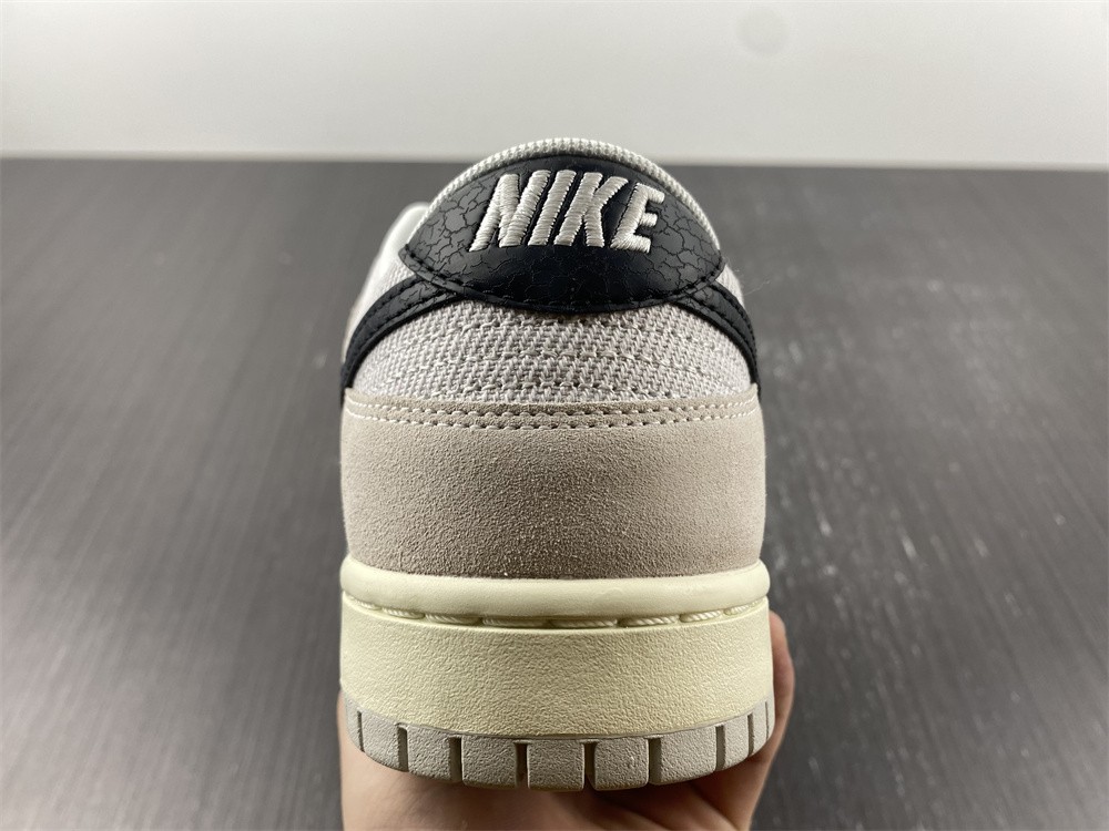 from NIKE DUNK LOW RETRO SE DO9776-001
