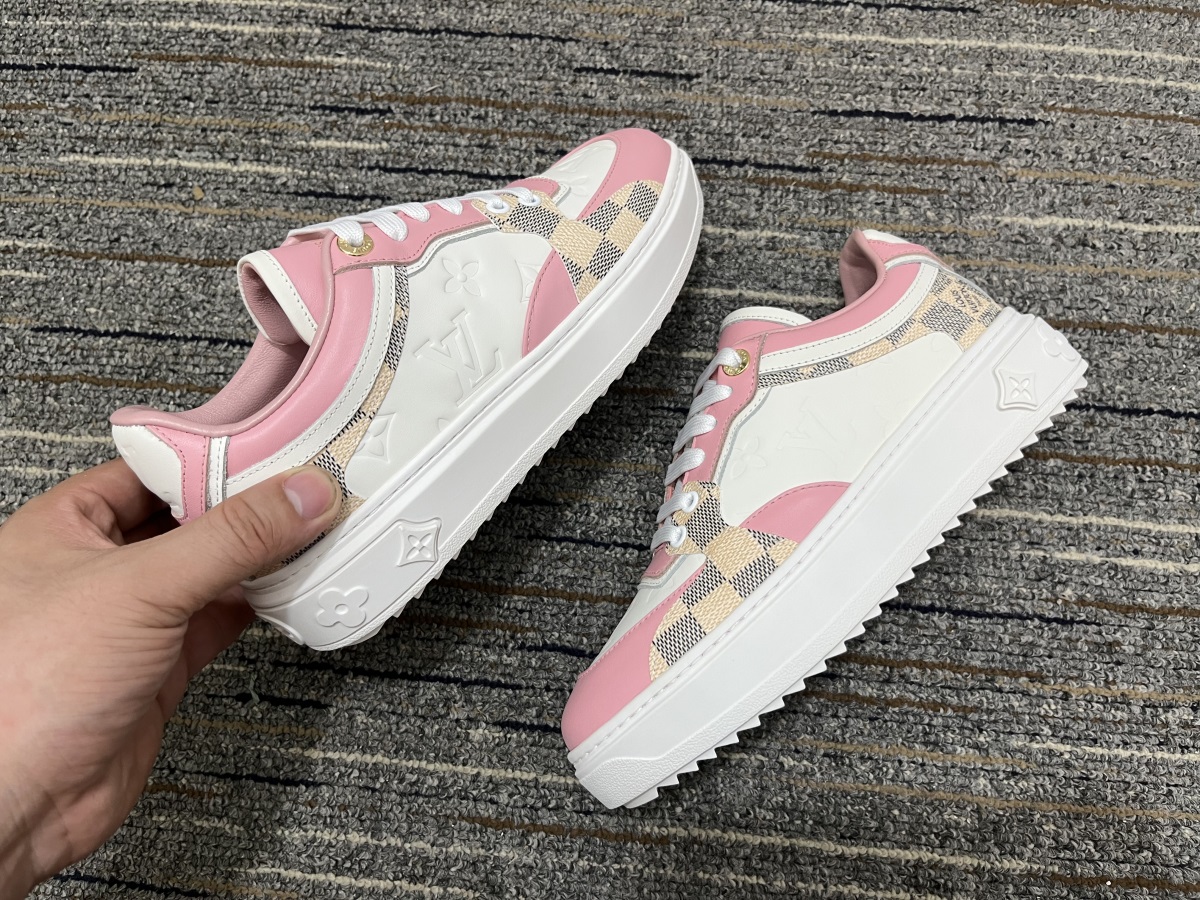 Women L*ouis V*uitton Top Sneakers