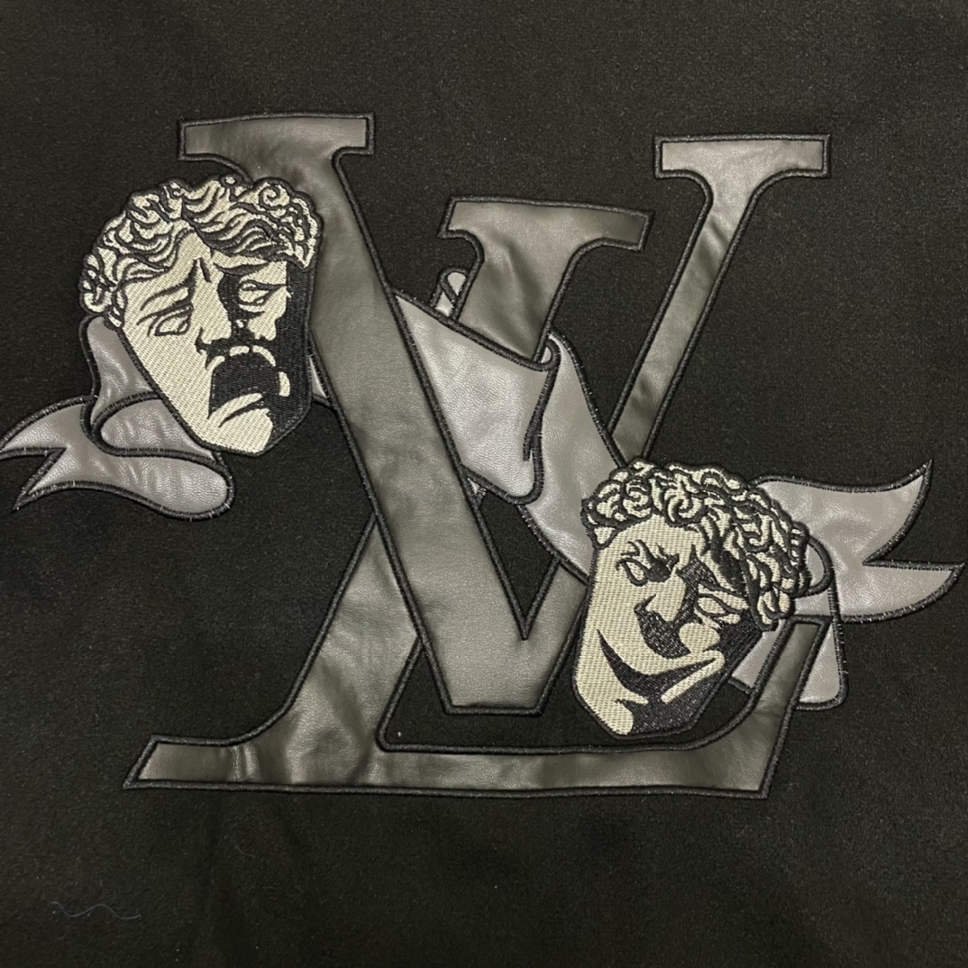 Men Jacket/Sweater Top Quality