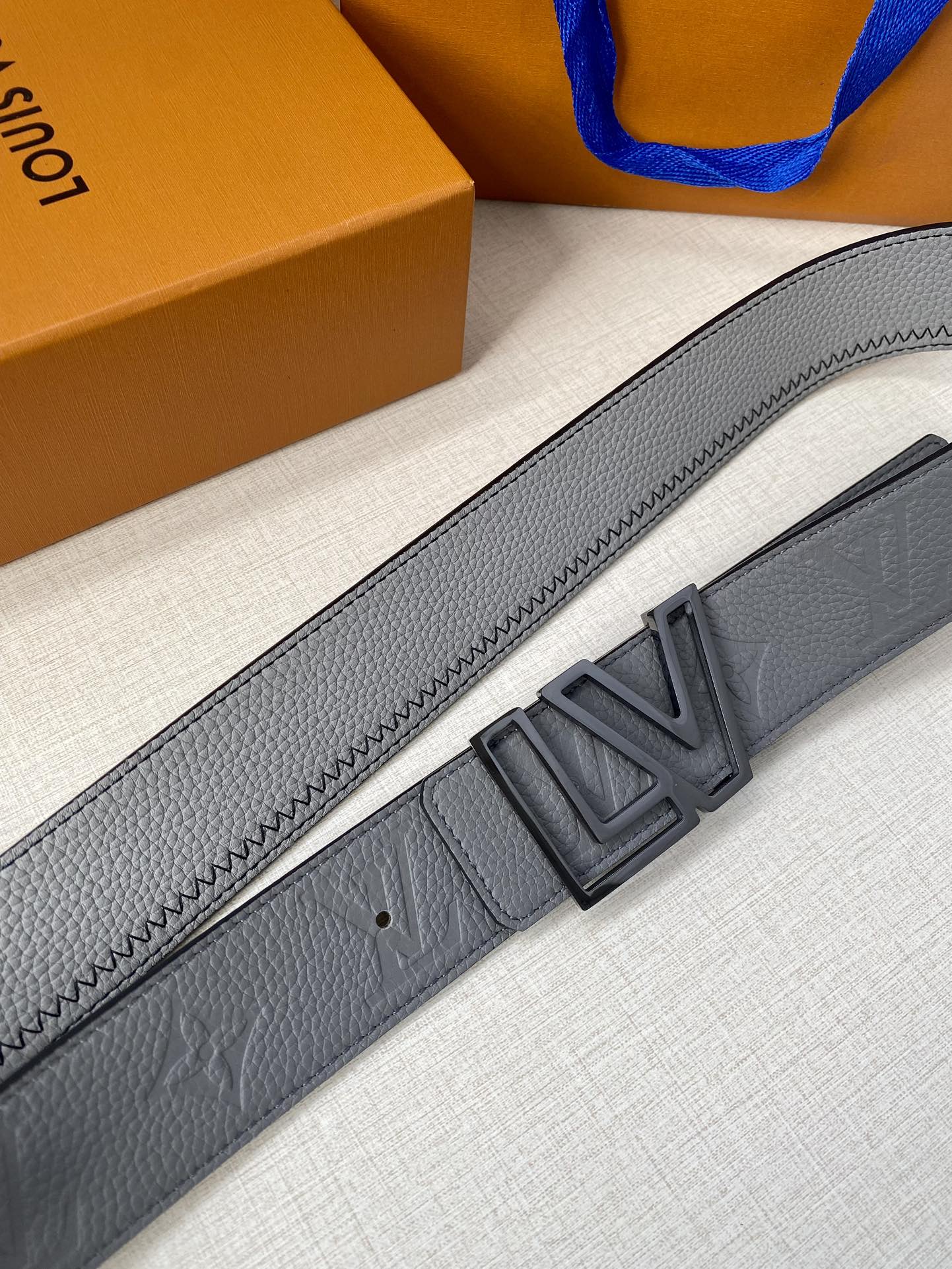 L*ouis V*uitton Belts Top Quality