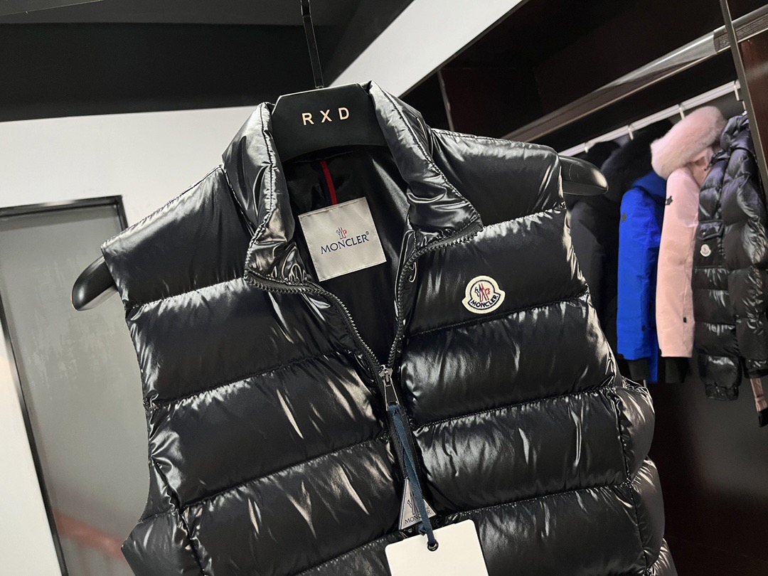 Women MEN Down vest; M*oncler Top Quality 2022