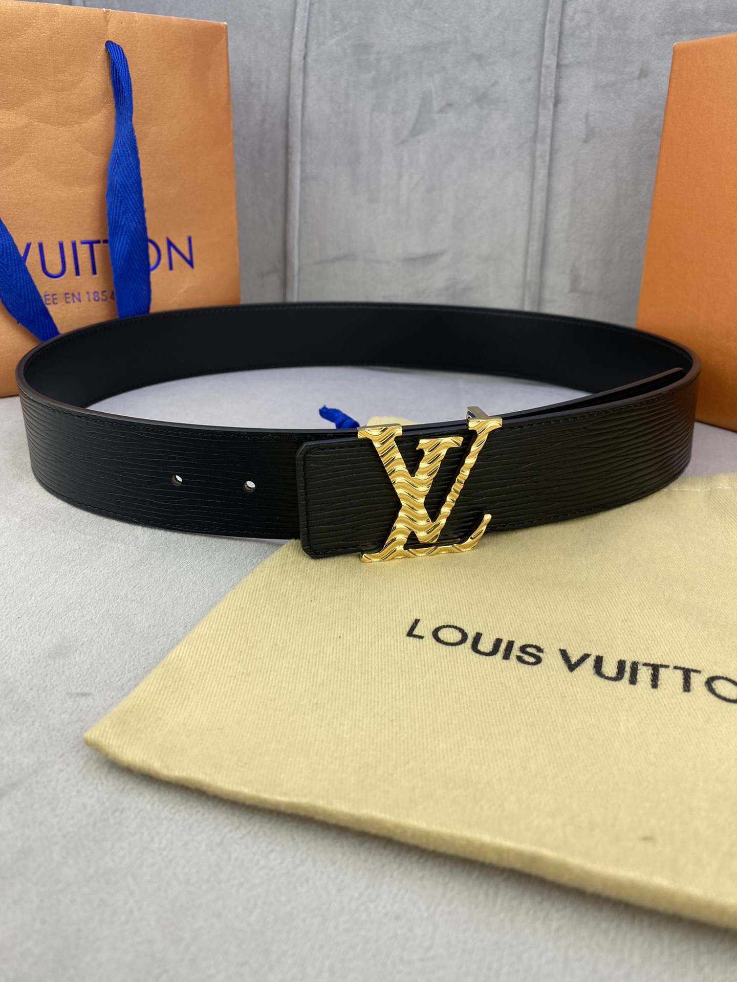L*ouis V*uitton Belts Top Quality 40MM