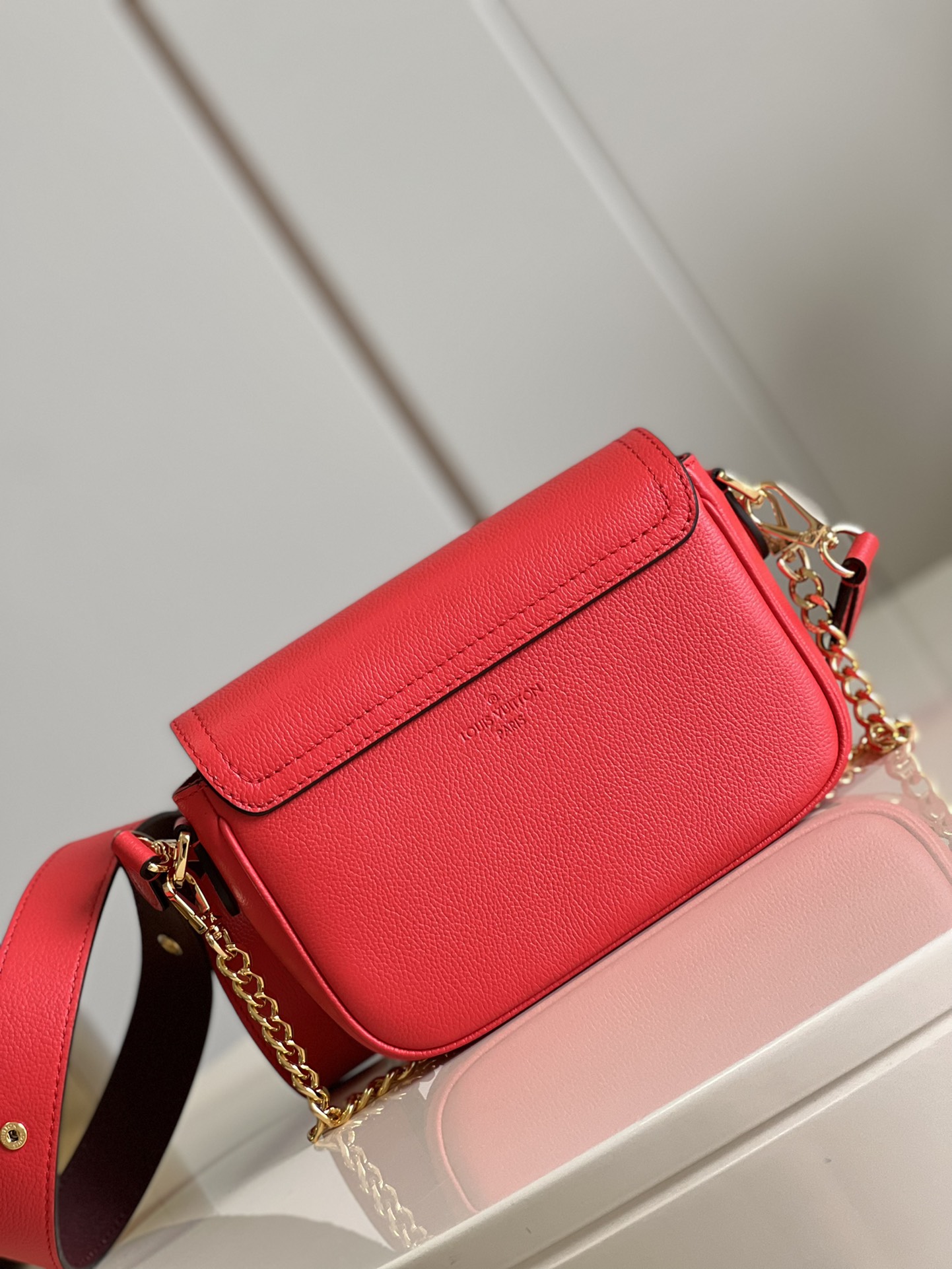 L*ouis V*uitton Bag Top Quality 19*13*8CM