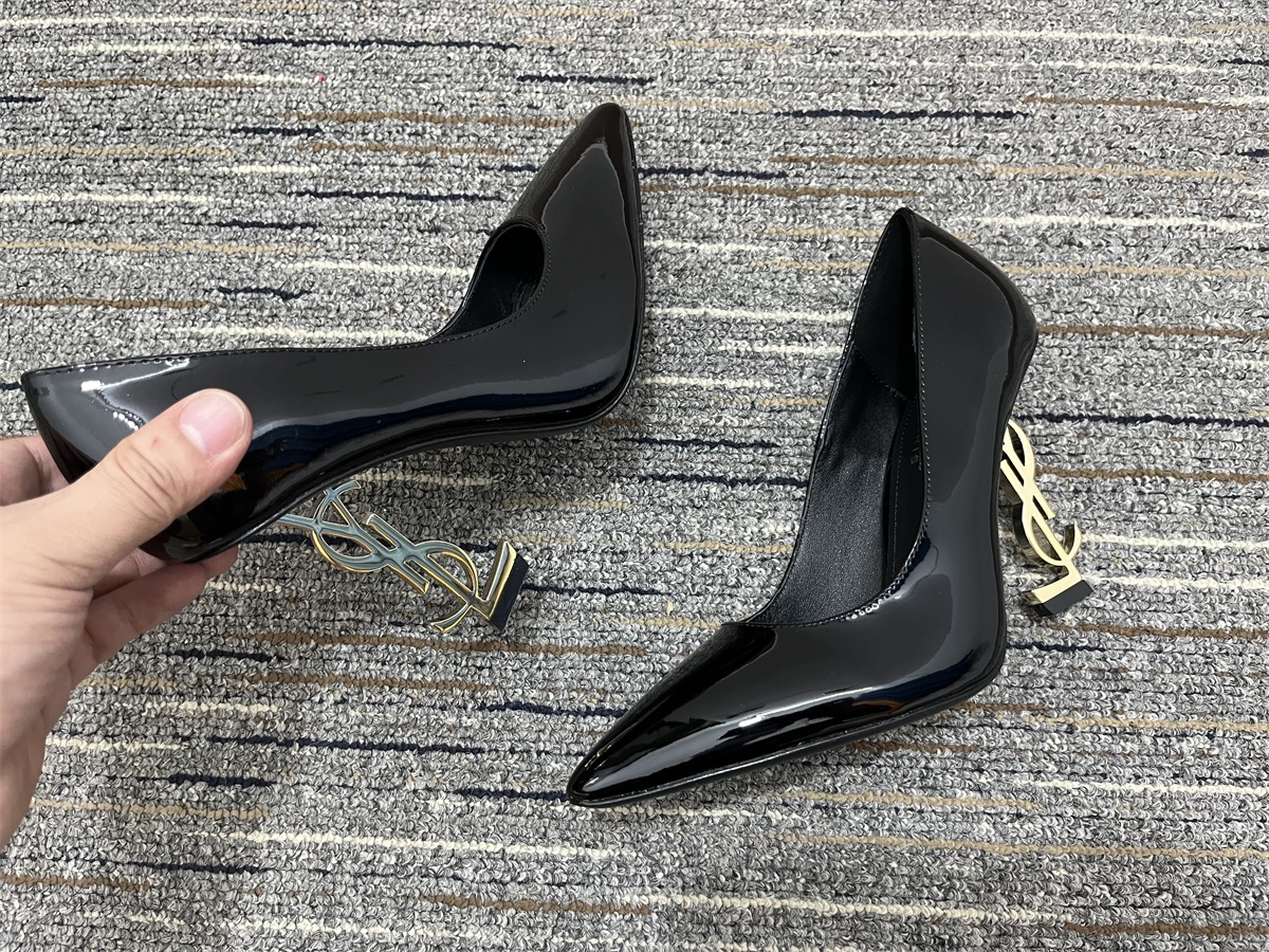 Women Y*SL Top Pumps