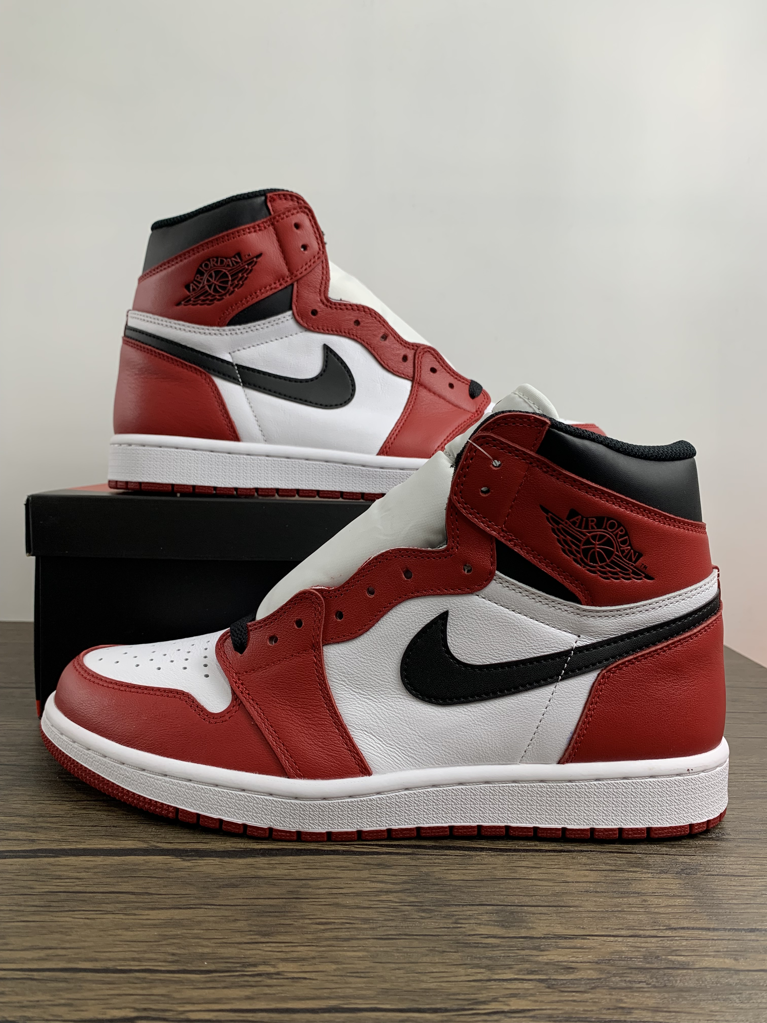 Air Jordan 1 High OG FD1437-612