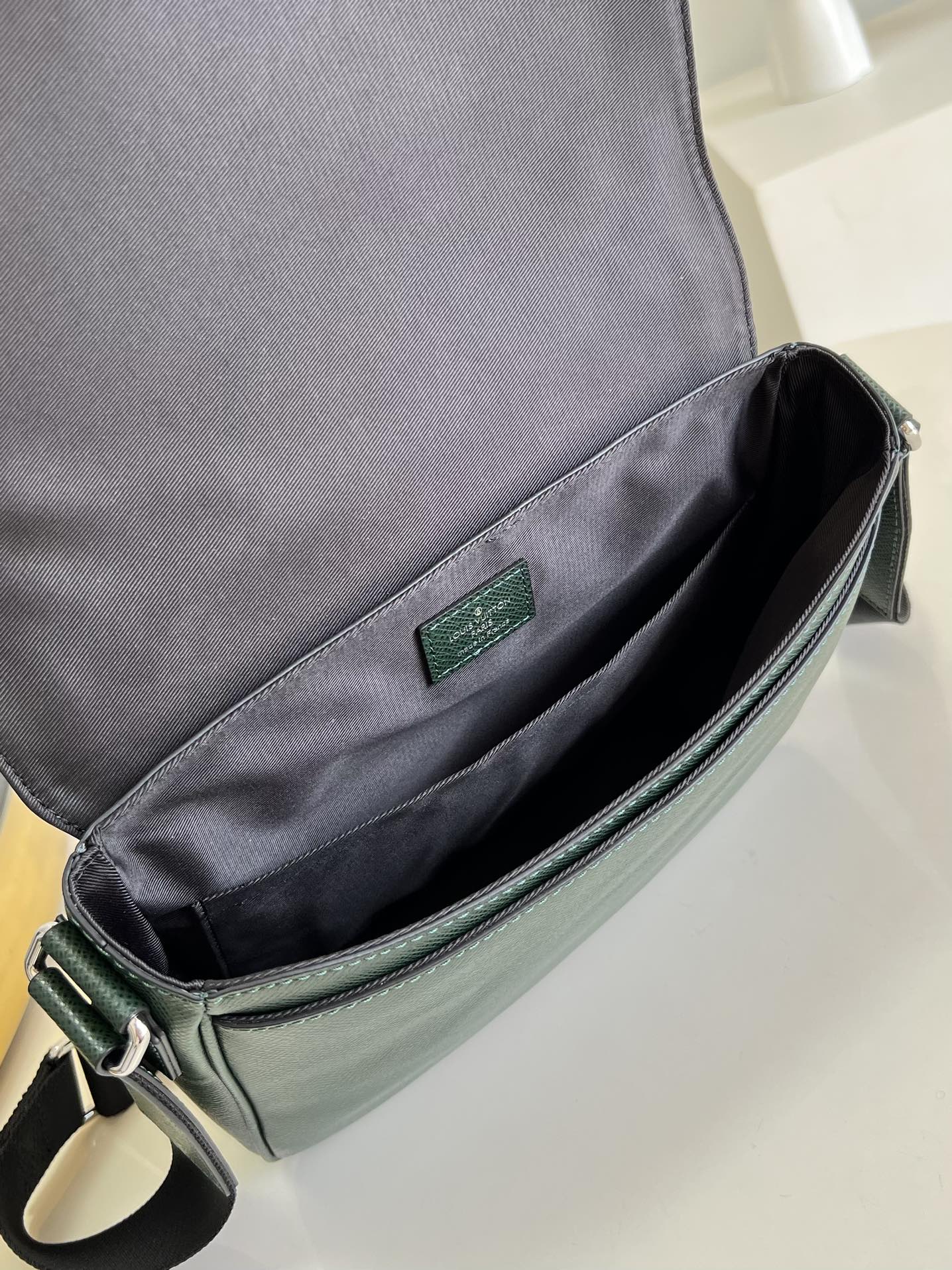 L*ouis V*uitton Bag Top Quality 26*20*7CM