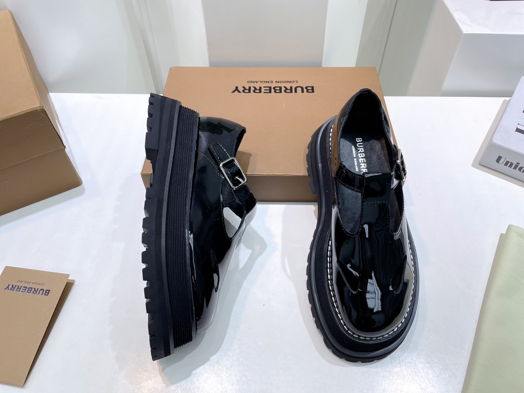 Women B*urberry Top Sneaker