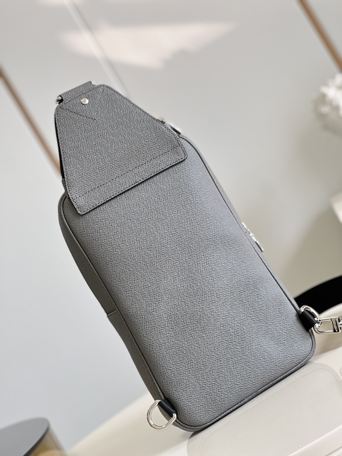 L*ouis V*uitton Bag Top Quality 20*31*10CM