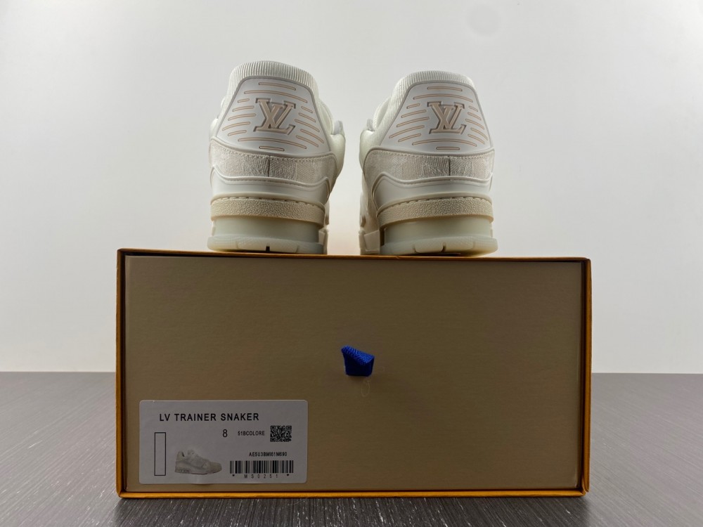 Men L*ouis V*uitton Top Sneakers