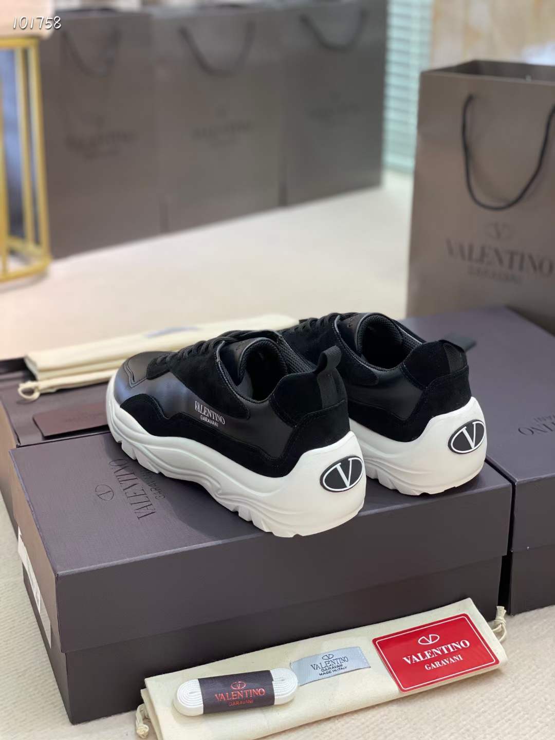 Women Men V*alentino Sneakers Maikesneakers