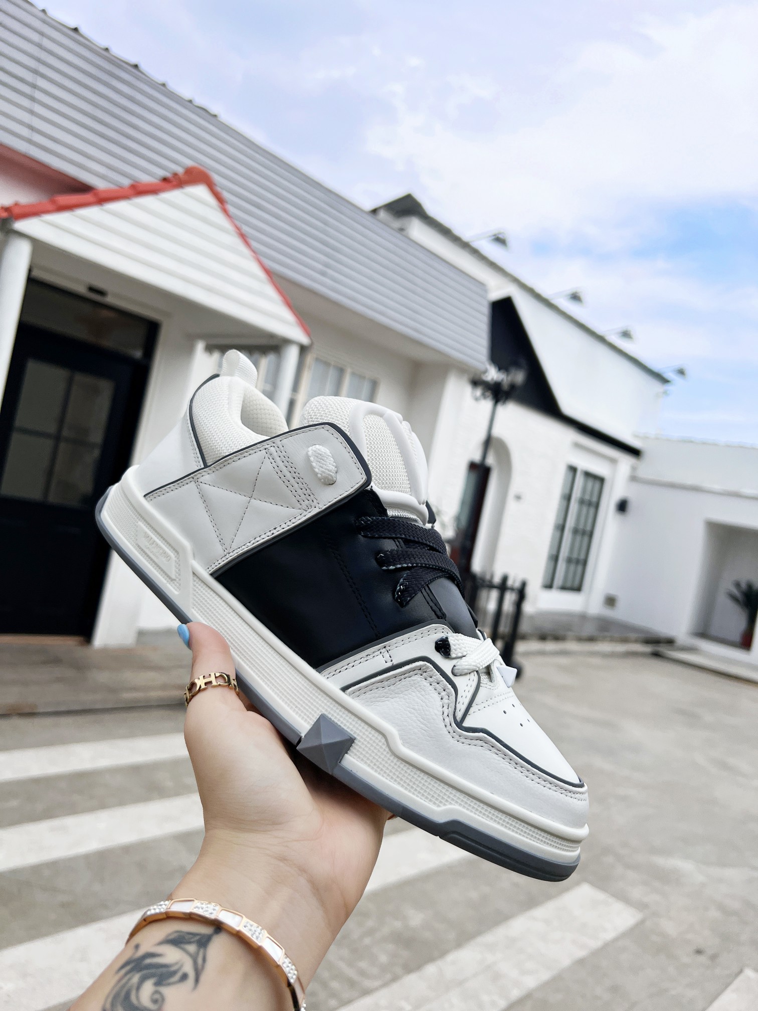 Men Women V*ALENTINO Sneakers Maikesneakers