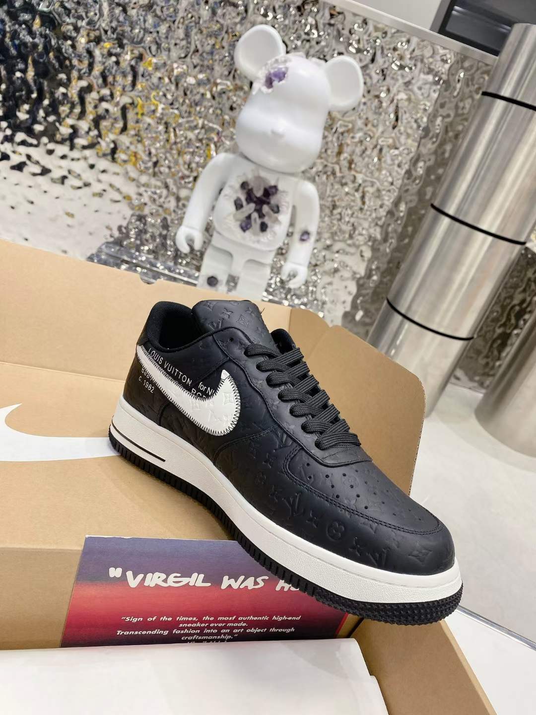 from Men Women L*ouis V*uitton x NIKE Air force1 22ss