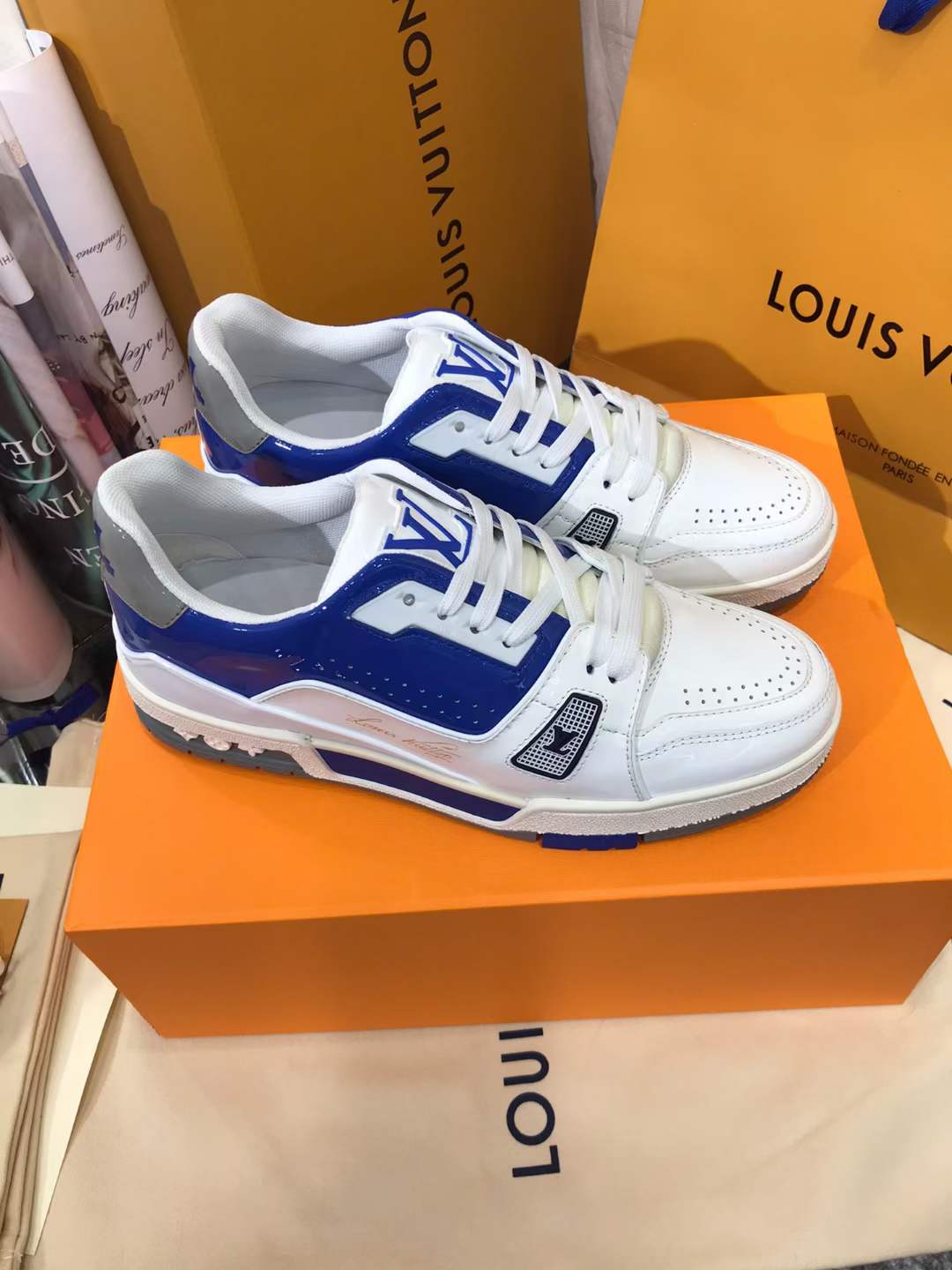 Men Women L*ouis V*uitton Sneakers Maikesneakers