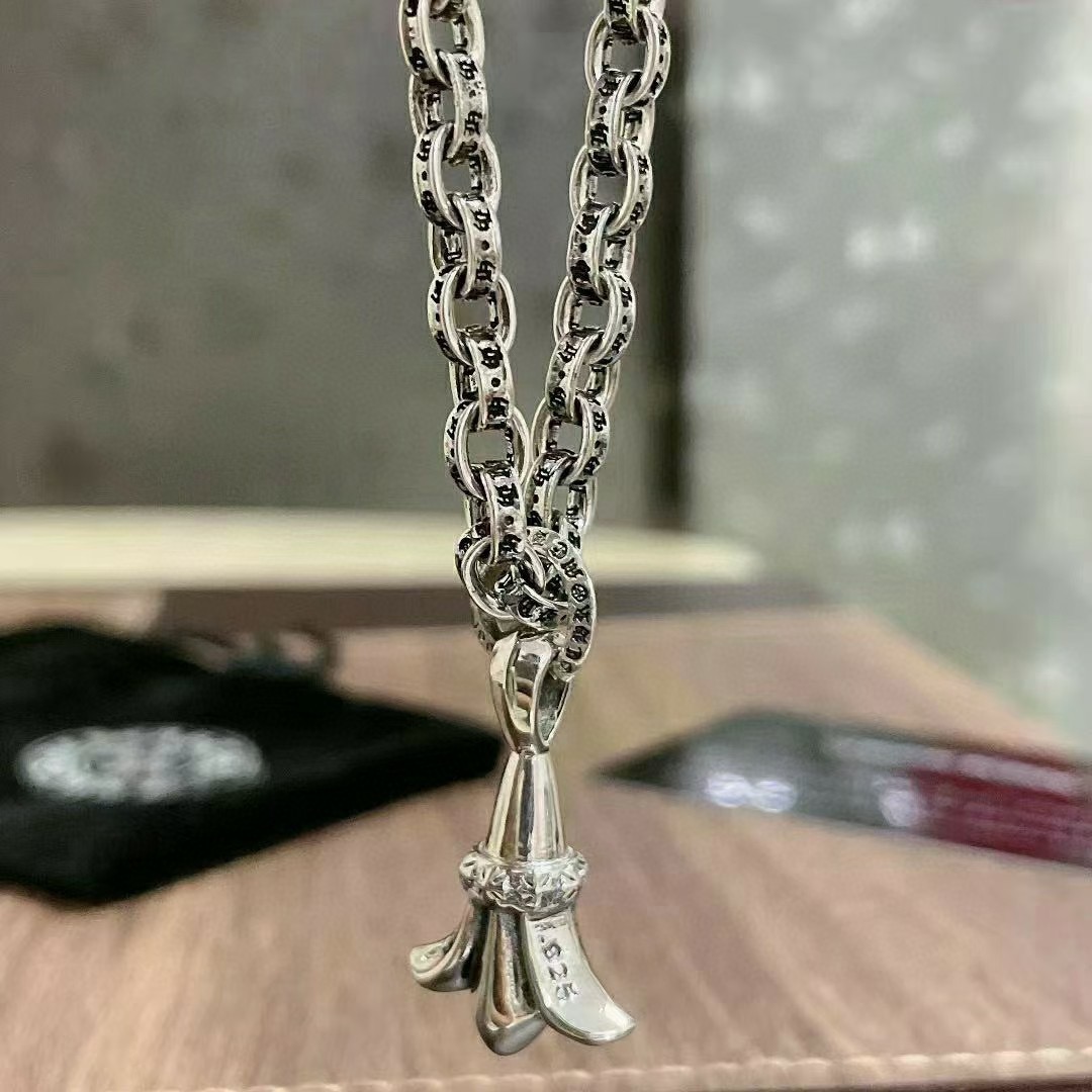 Copy Necklace C*hrome H*earts