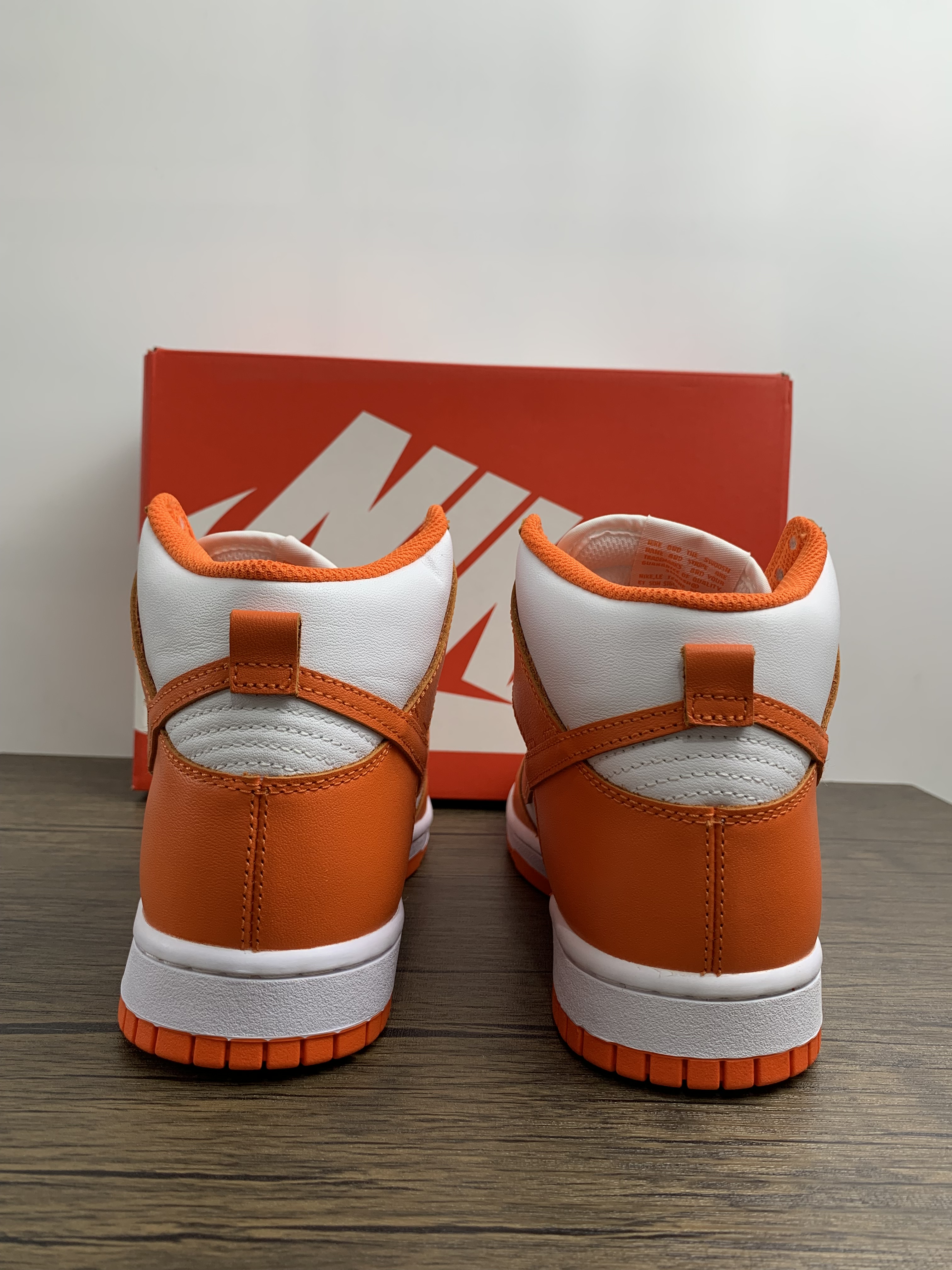 from Nike SB Dunk low pro High