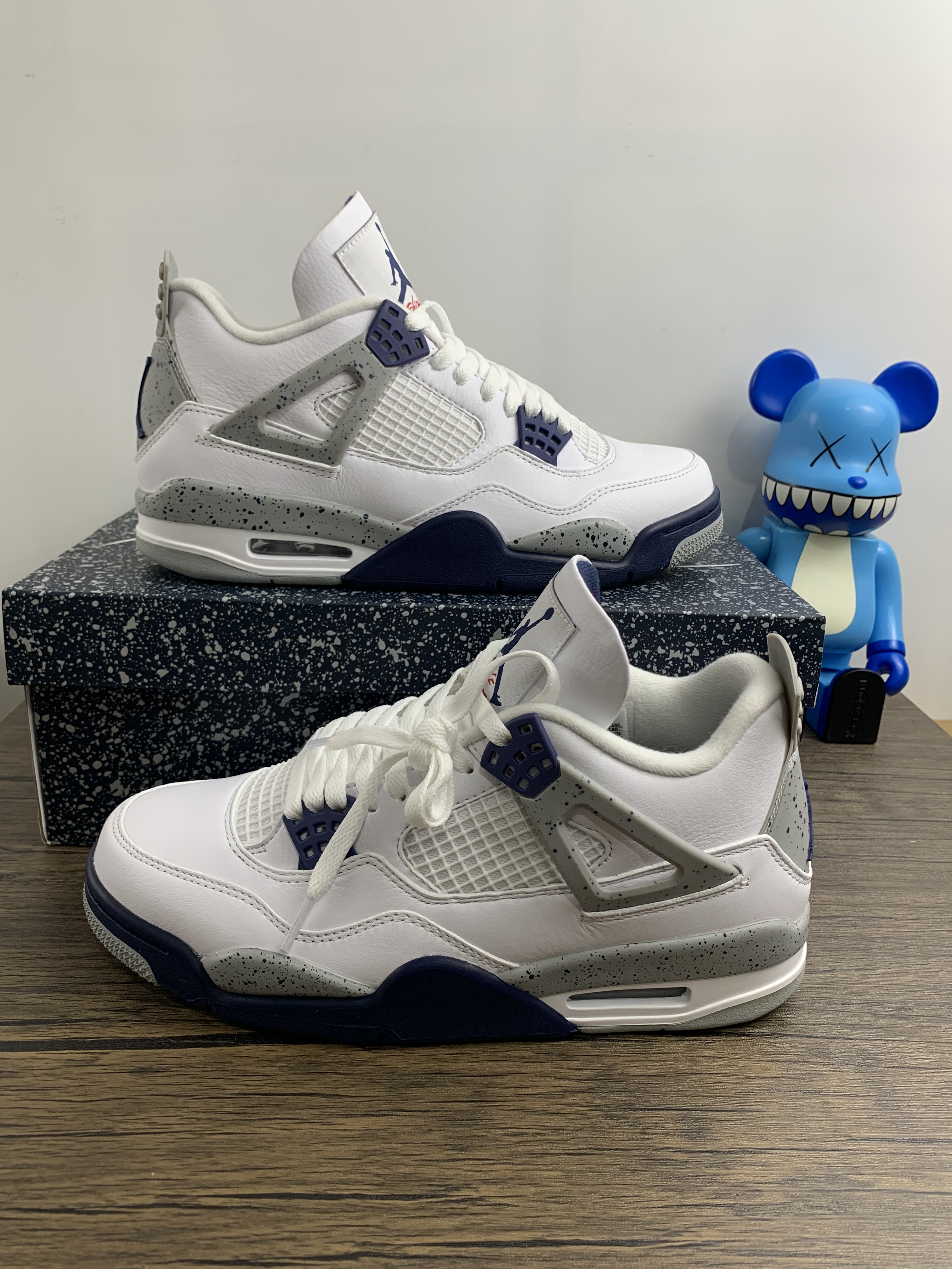 Air Jordan 4 DH6927-140