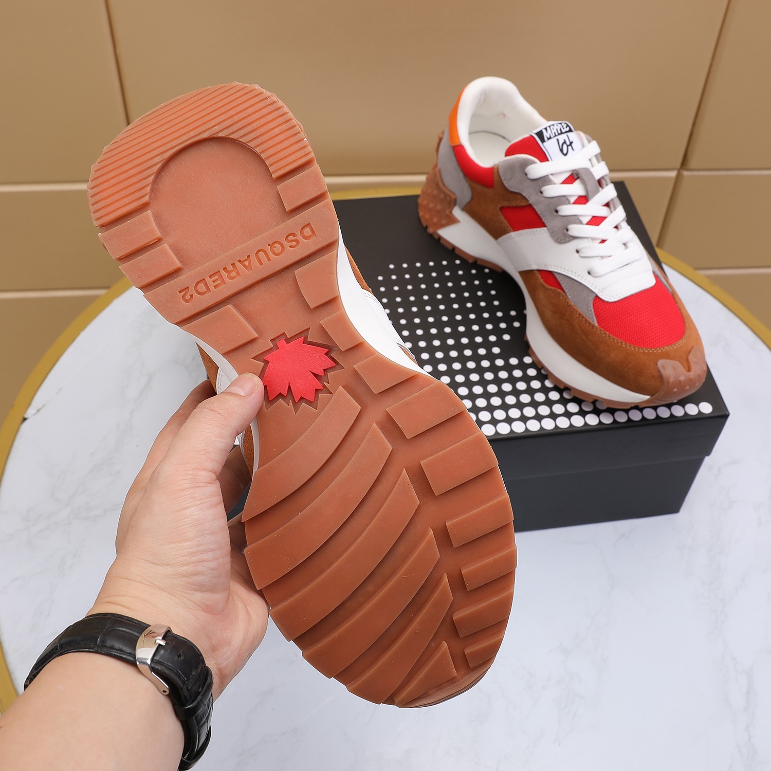 Men O*ff W*hite Top Sneakers