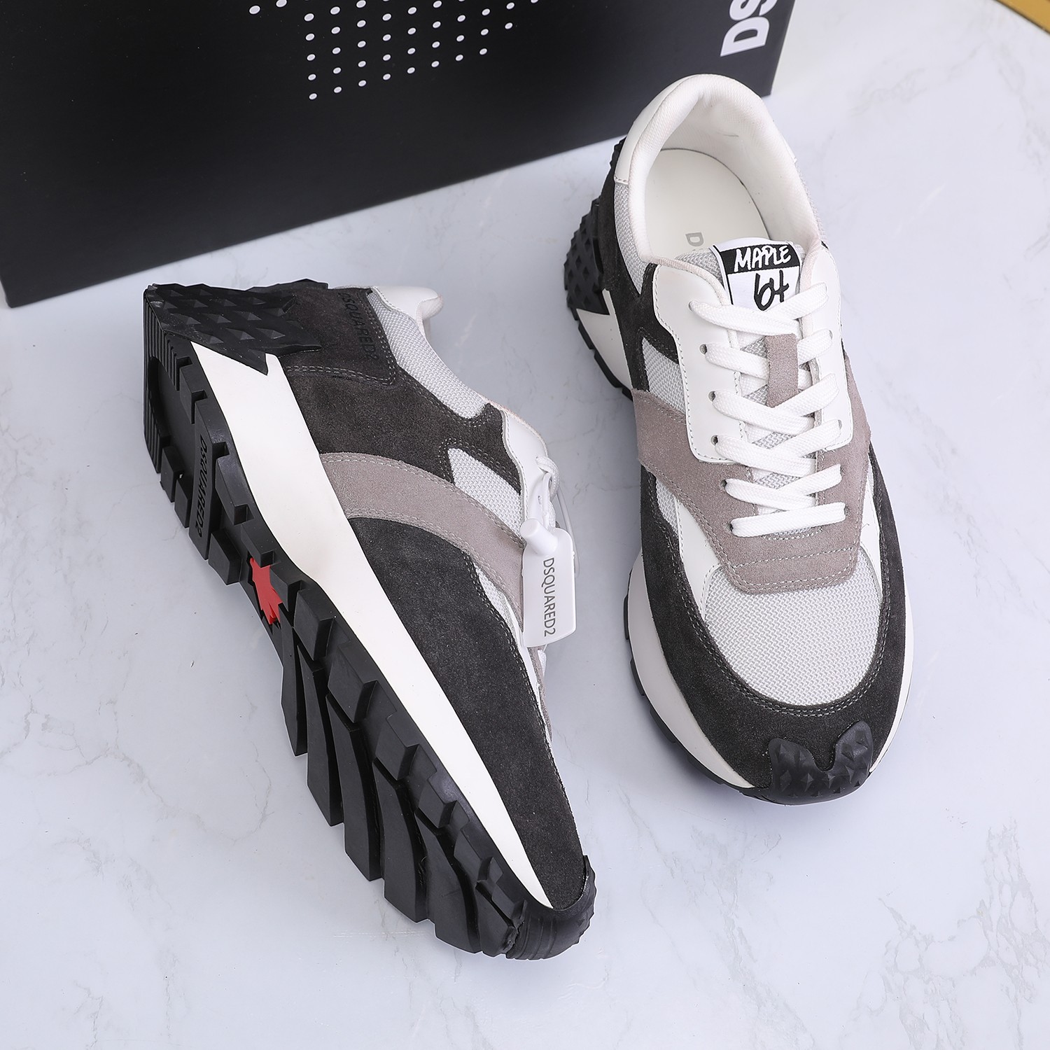 Men O*ff W*hite Top Sneakers