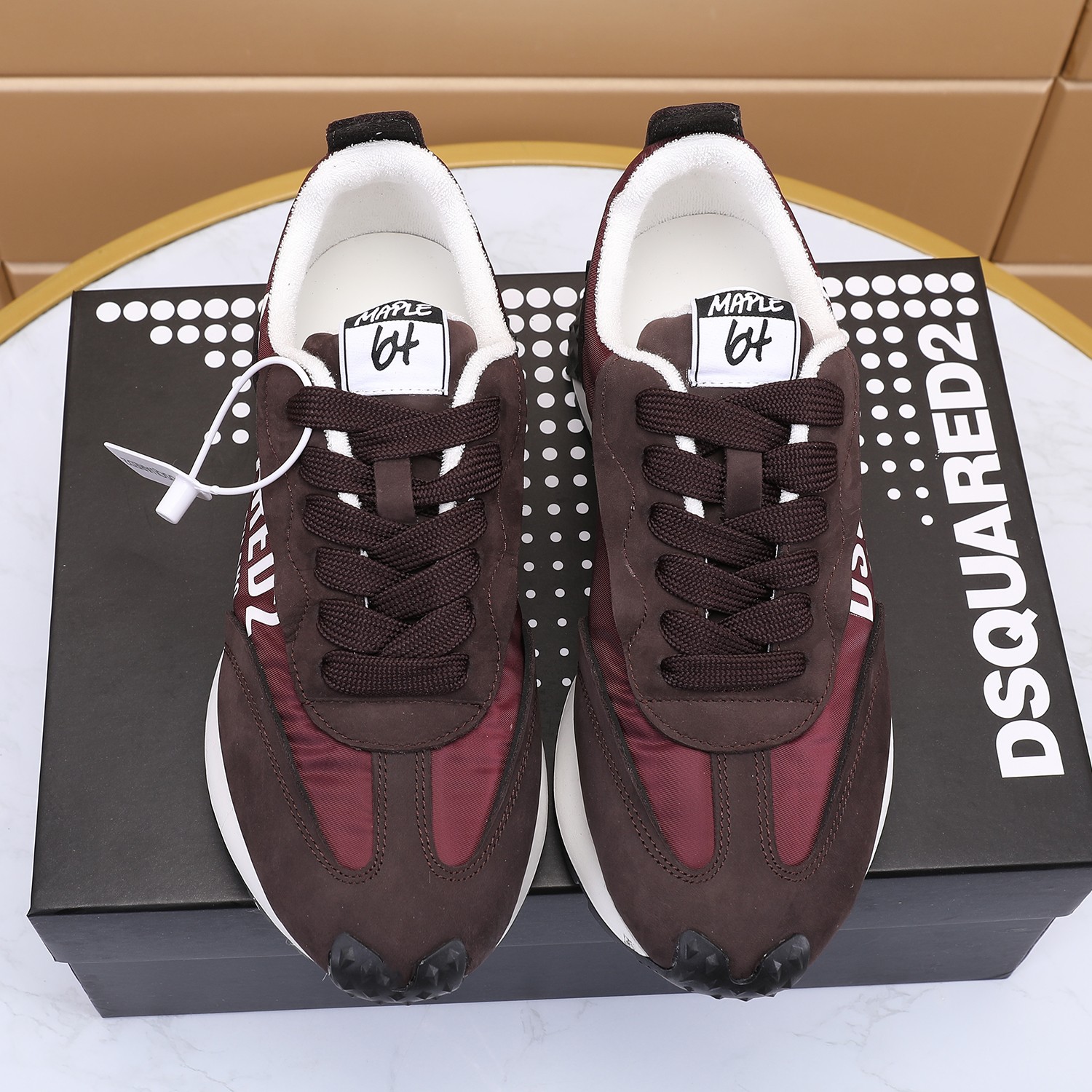 Men O*ff W*hite Top Sneakers