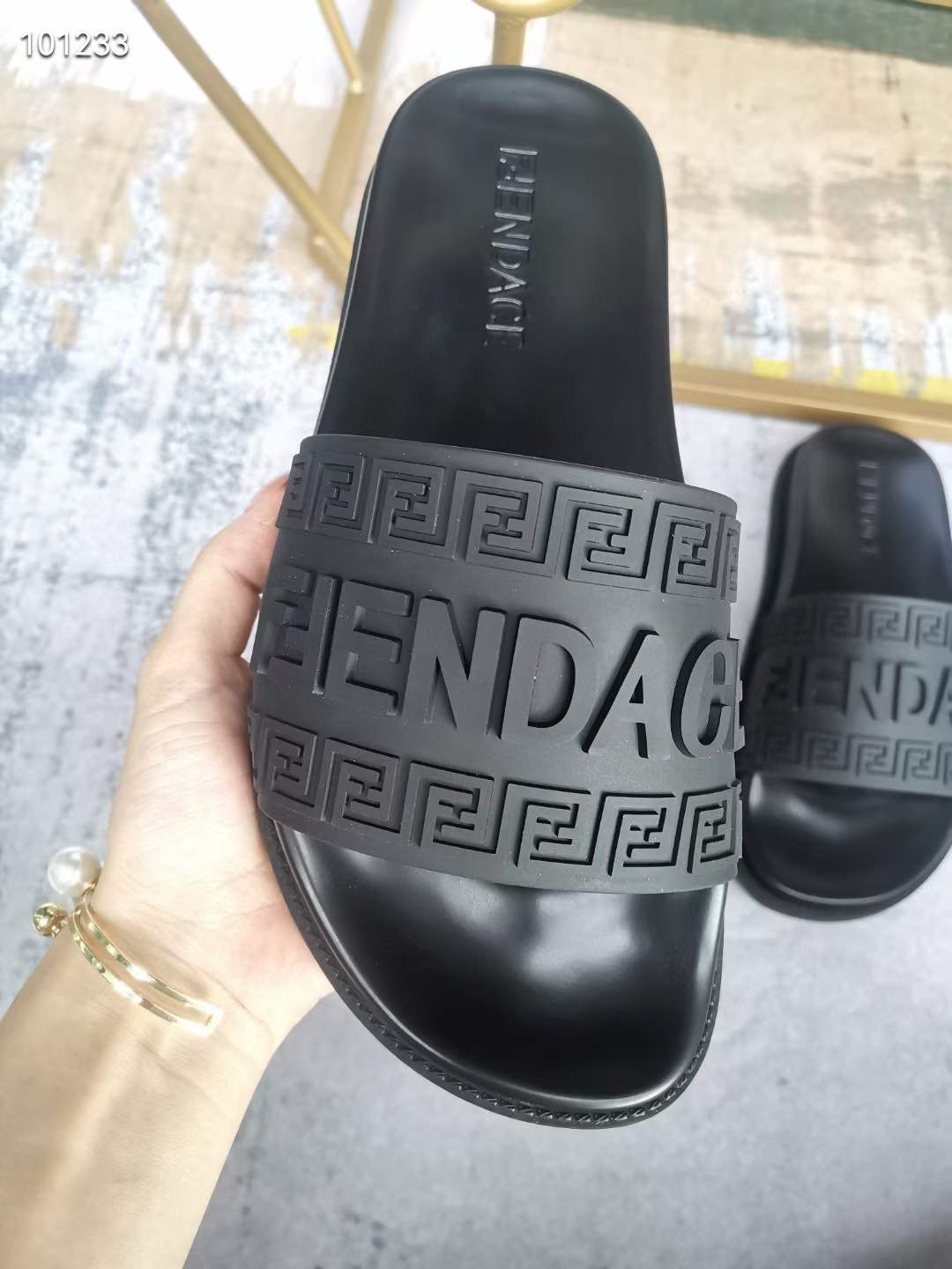 Men Women F*endi Top Sandals