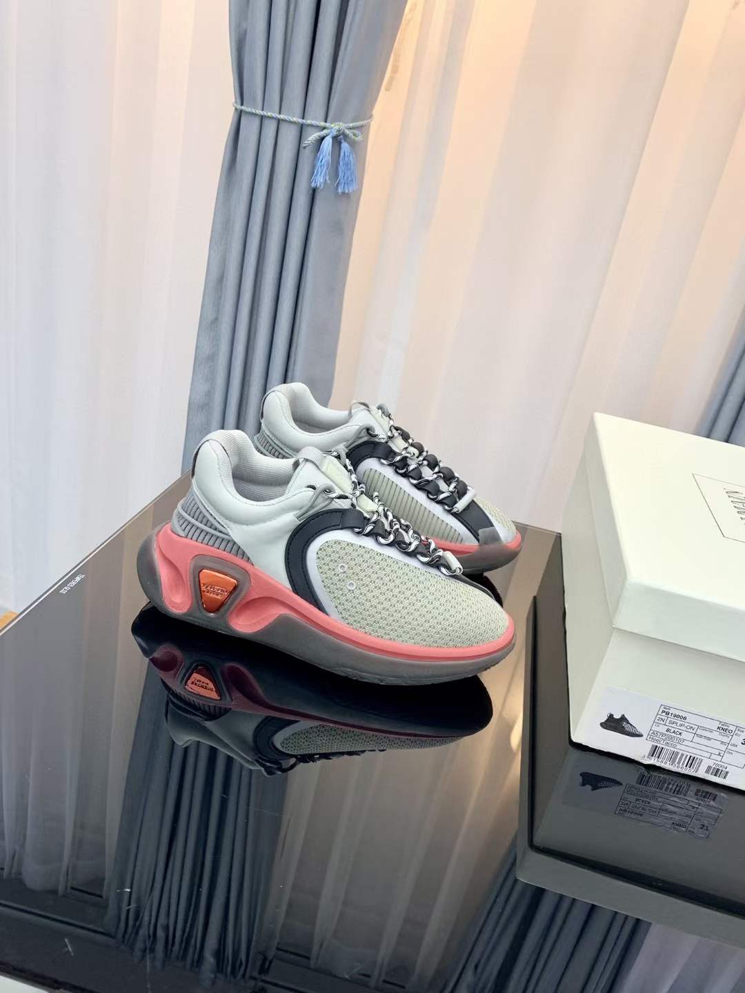 Men Women B*almain Top Sneakers