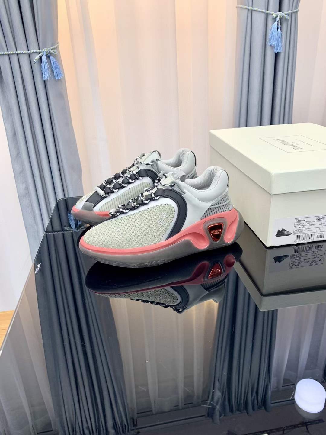 Men Women B*almain Top Sneakers