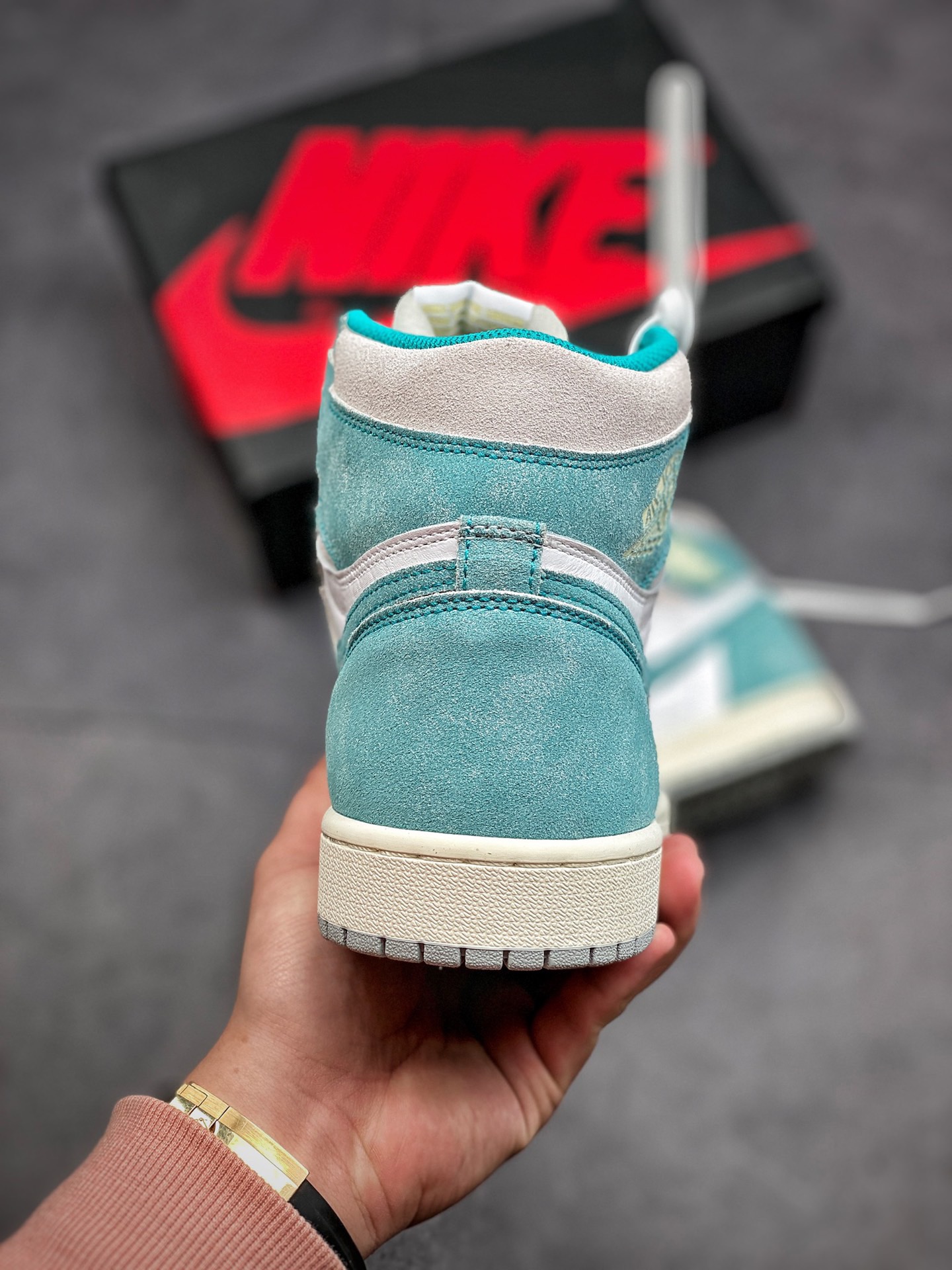 Nike Air Jordan 1 High AJ1