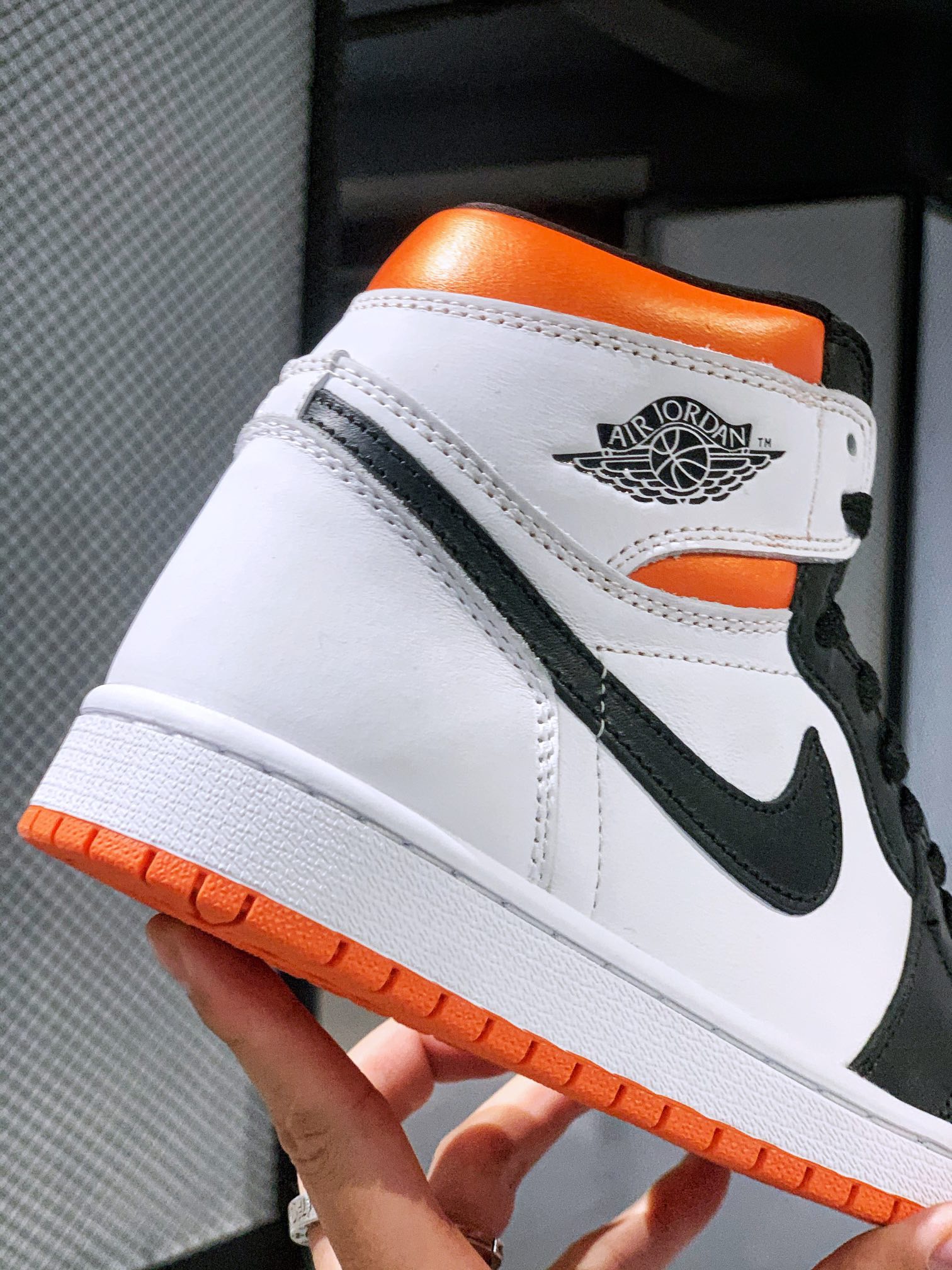 Nike Air Jordan 1 High AJ1