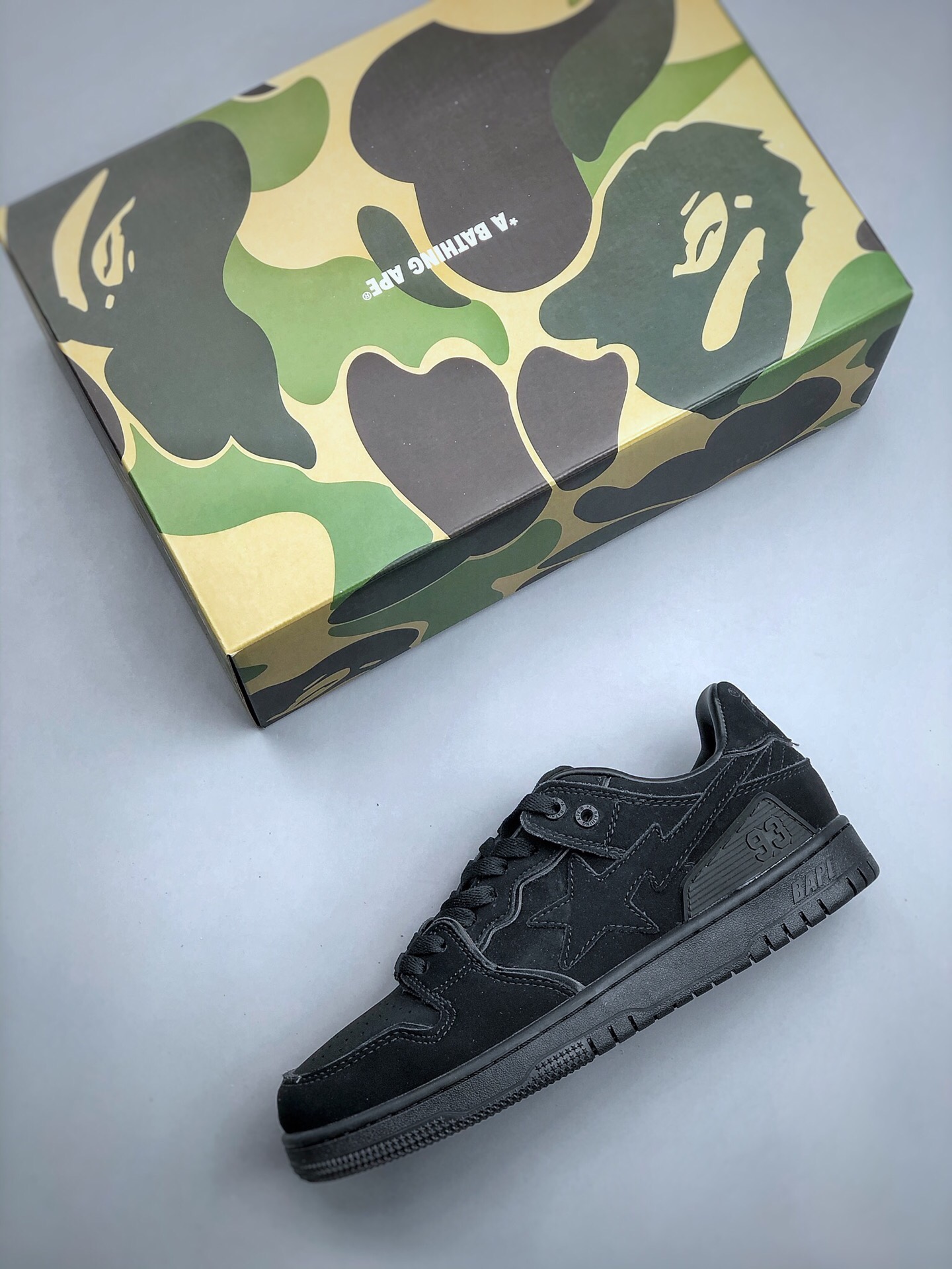 Men Women B*ape sta suede low Top Sneaker