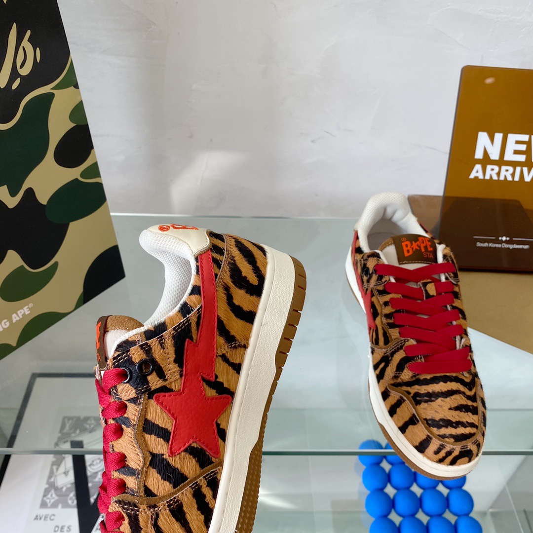 Women B*ape sta to low Top Sneaker