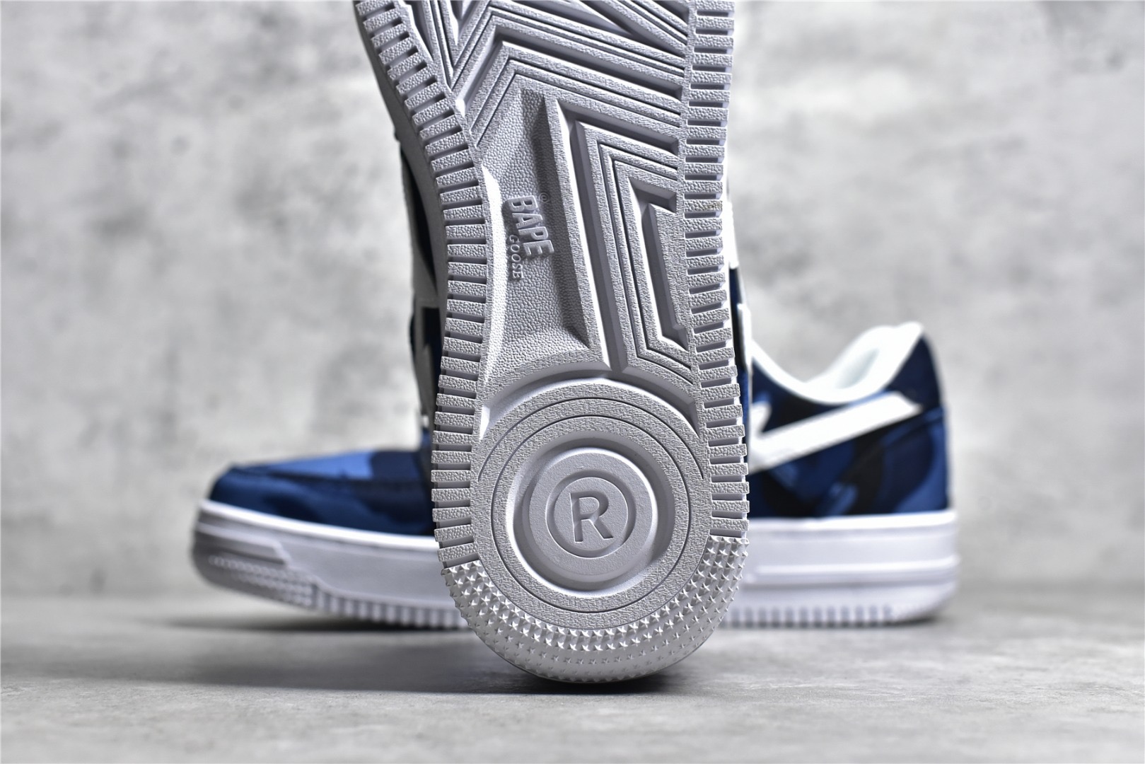 Men Women B*ape sta to low Top Sneaker