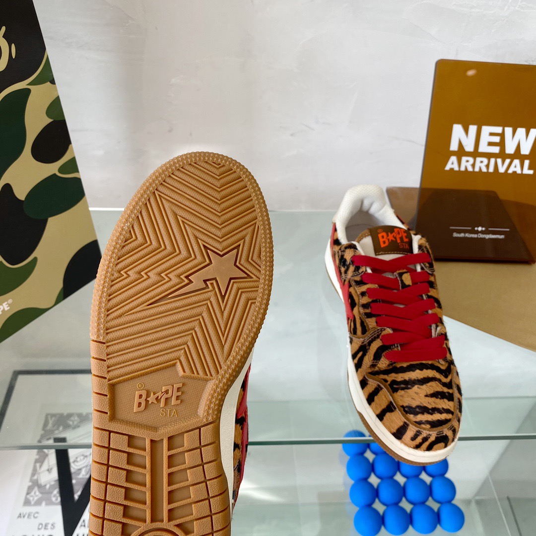 Women B*ape sta to low Top Sneaker