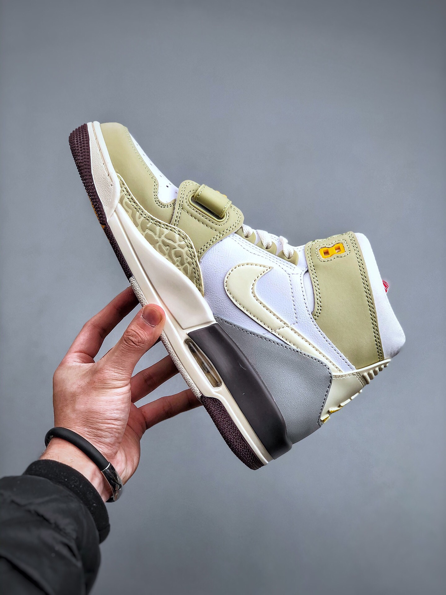Air Jordan Legacy 312