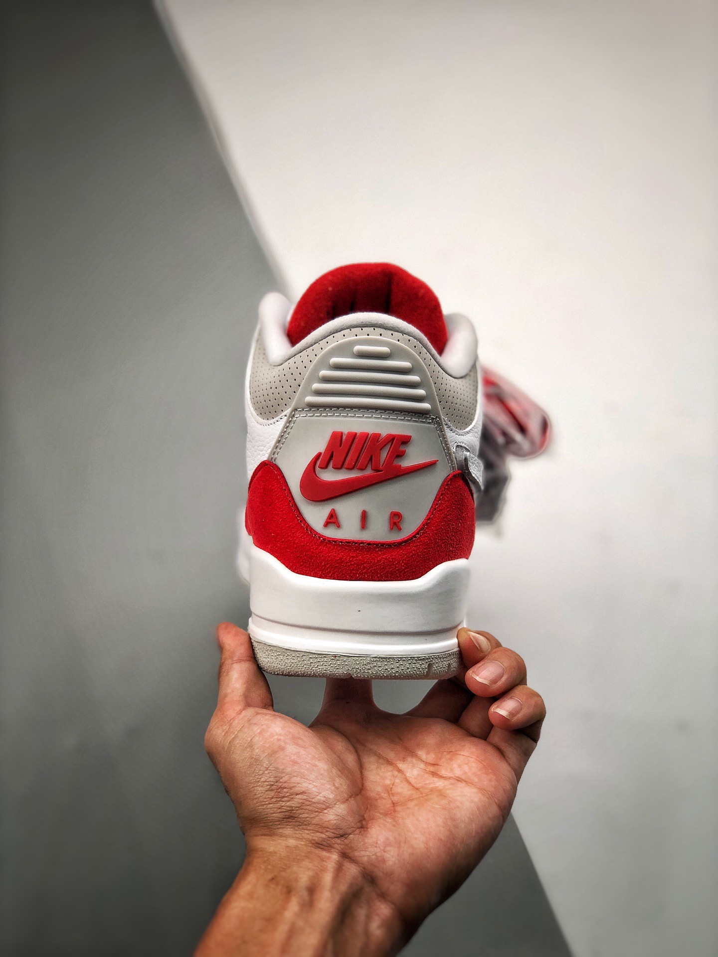 NIKE Air Jordan 3 tinker air max 1