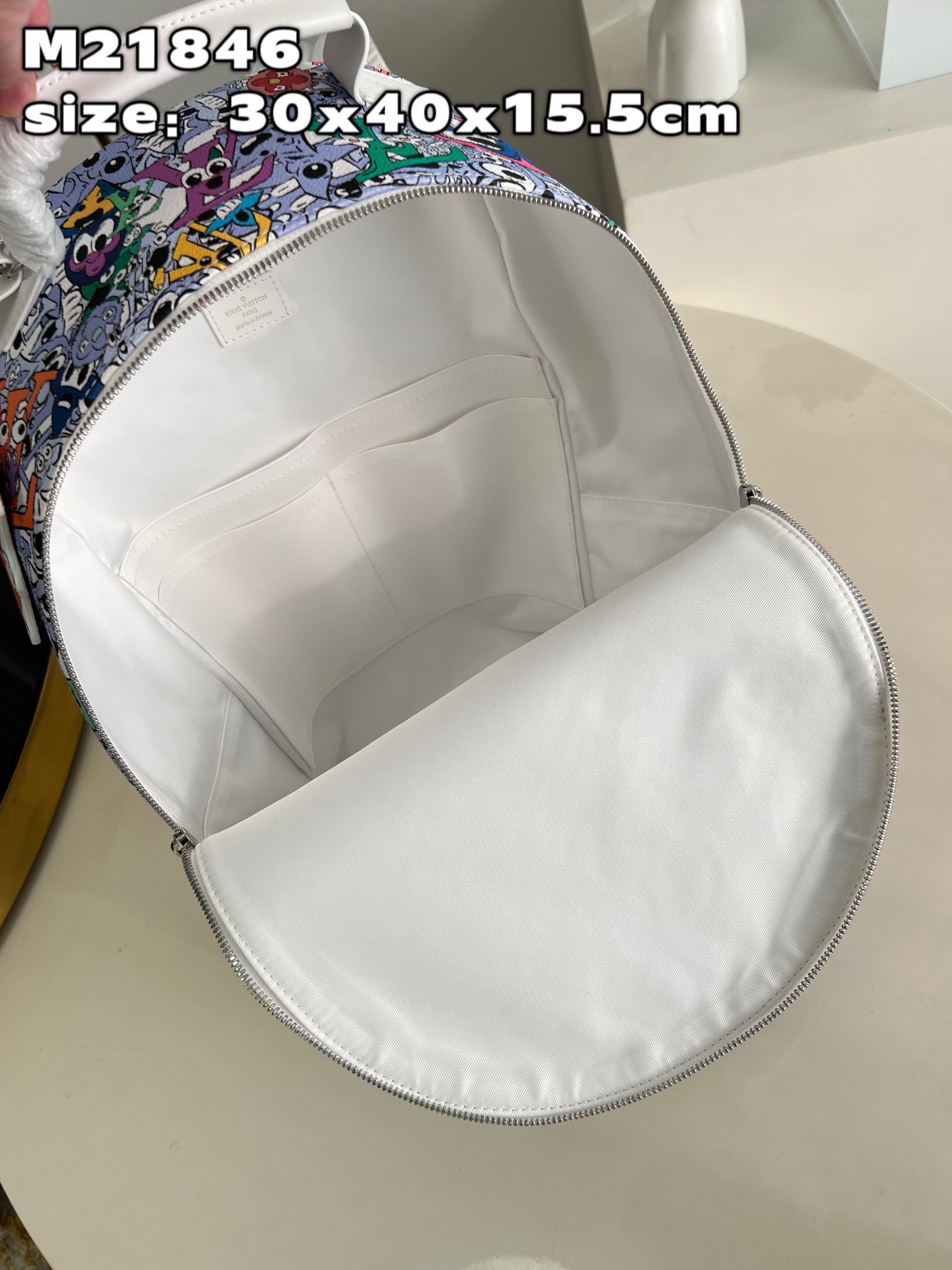 L*ouis V*uitton Top Bag