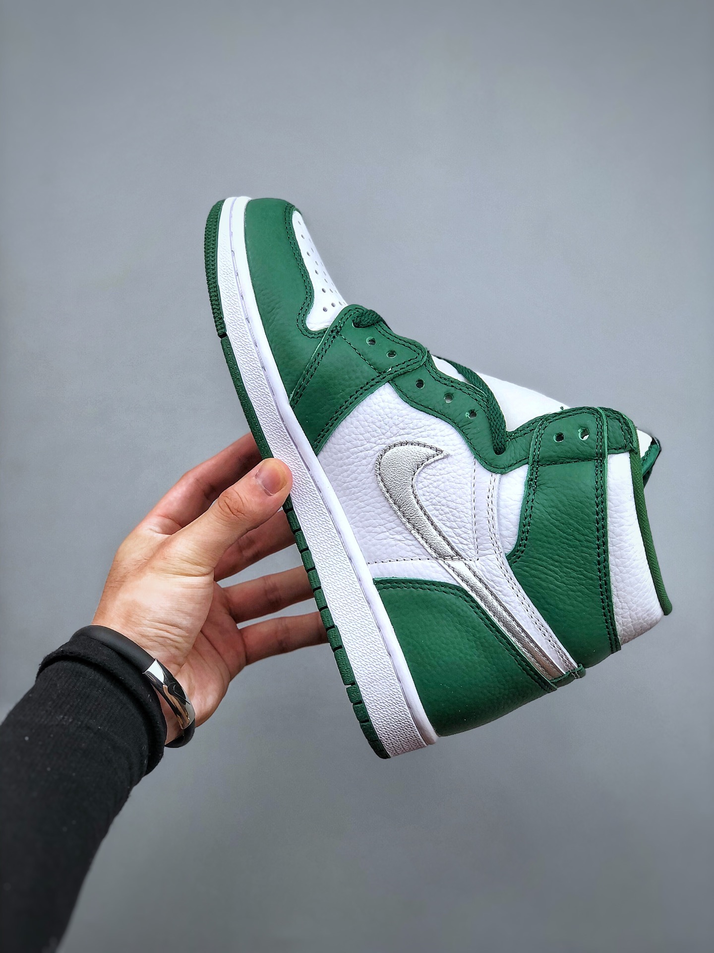 Air Jordan 1 High OG “Gorge Green” DZ5485-303