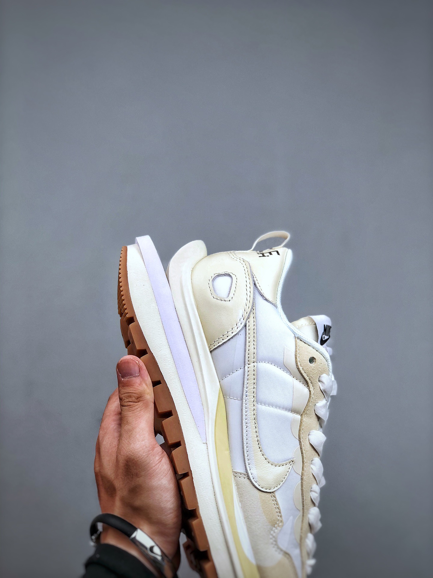 Nike vaporwaffle 3.0 sail gum