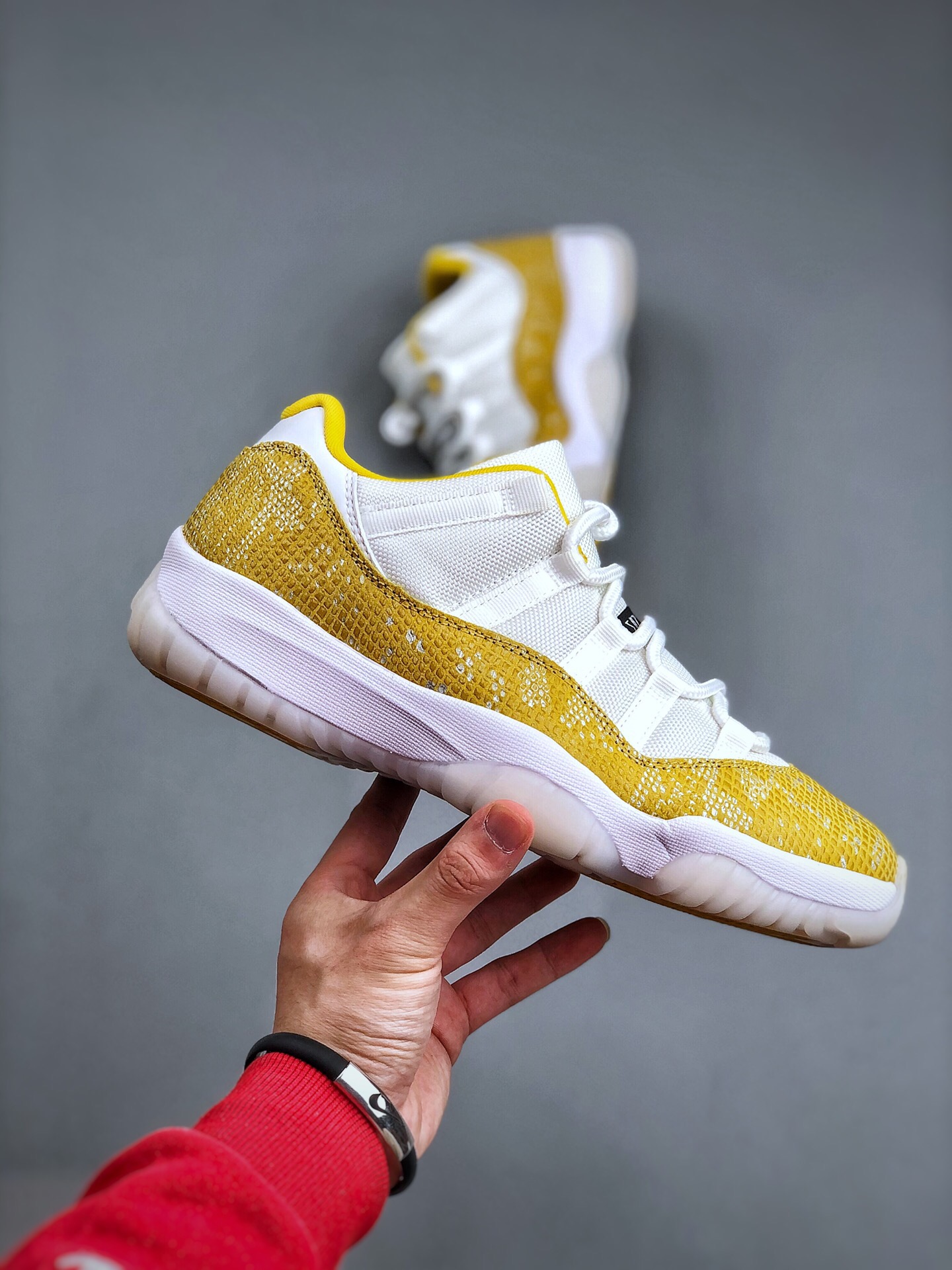 NIKE Air Jordan 11（）