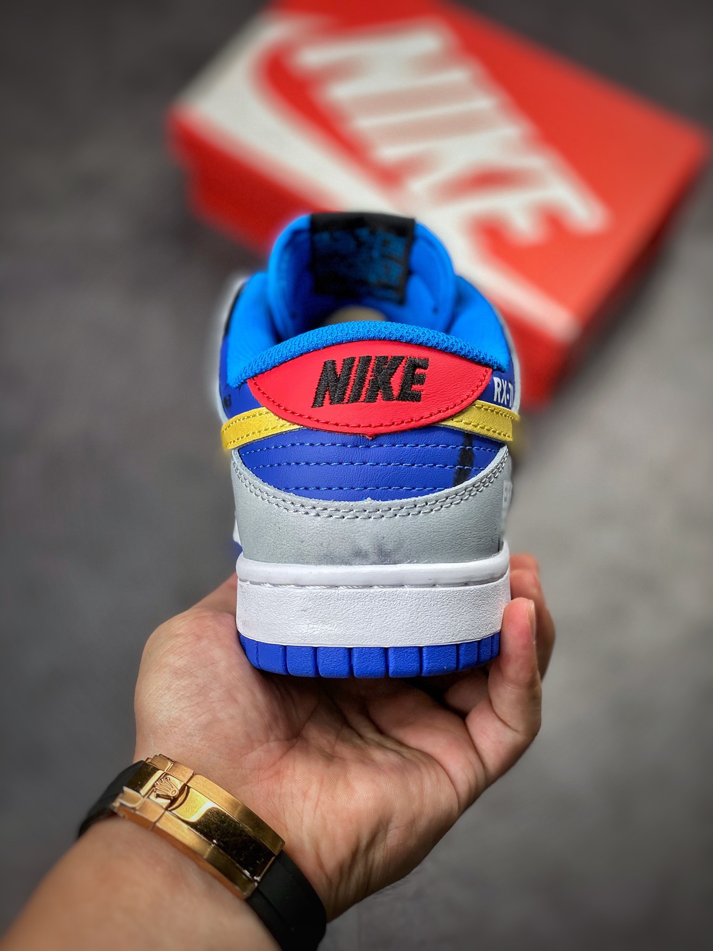 Nike SB Dunk Low