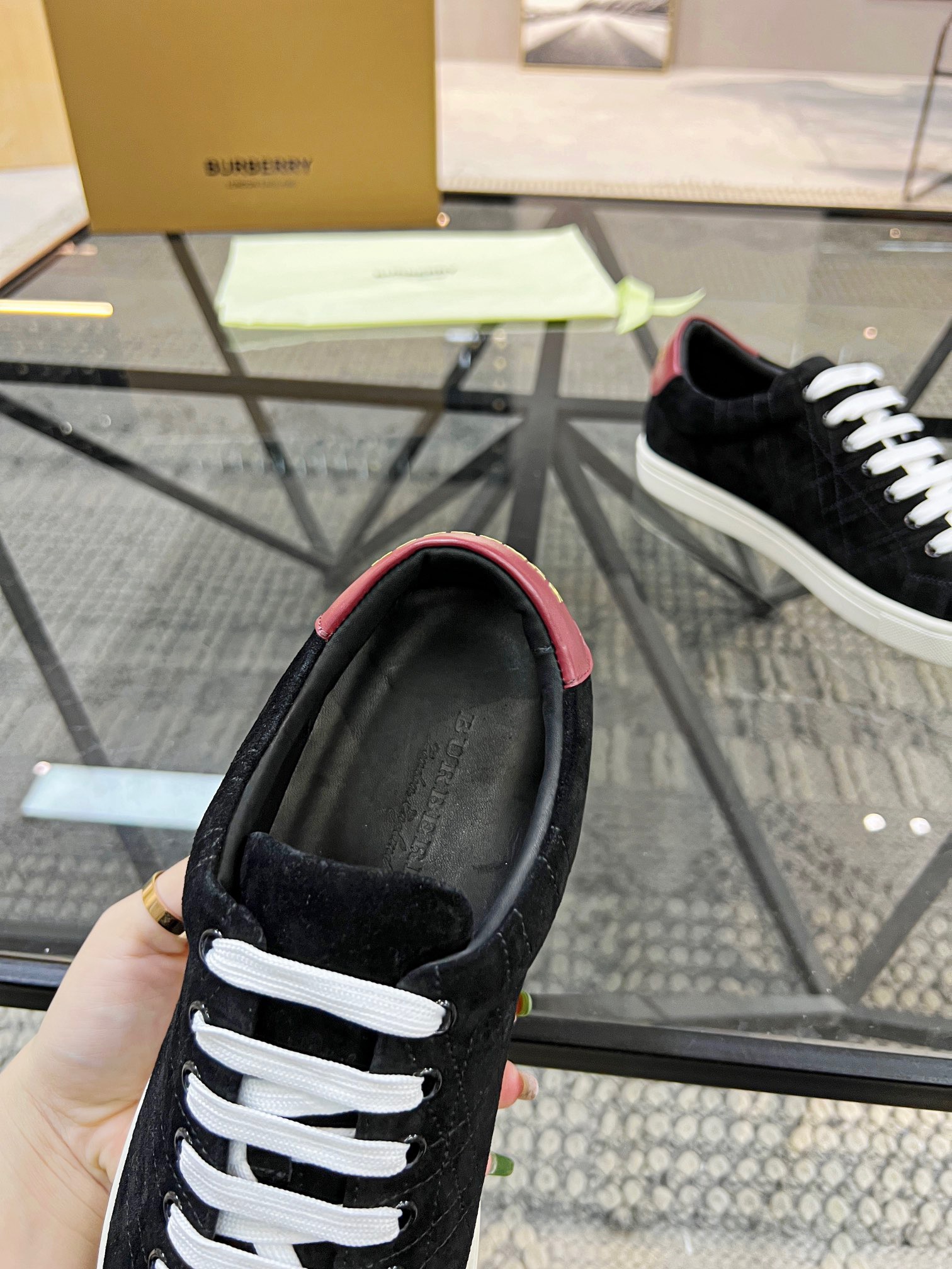 Men B*rberry Sneaker ()