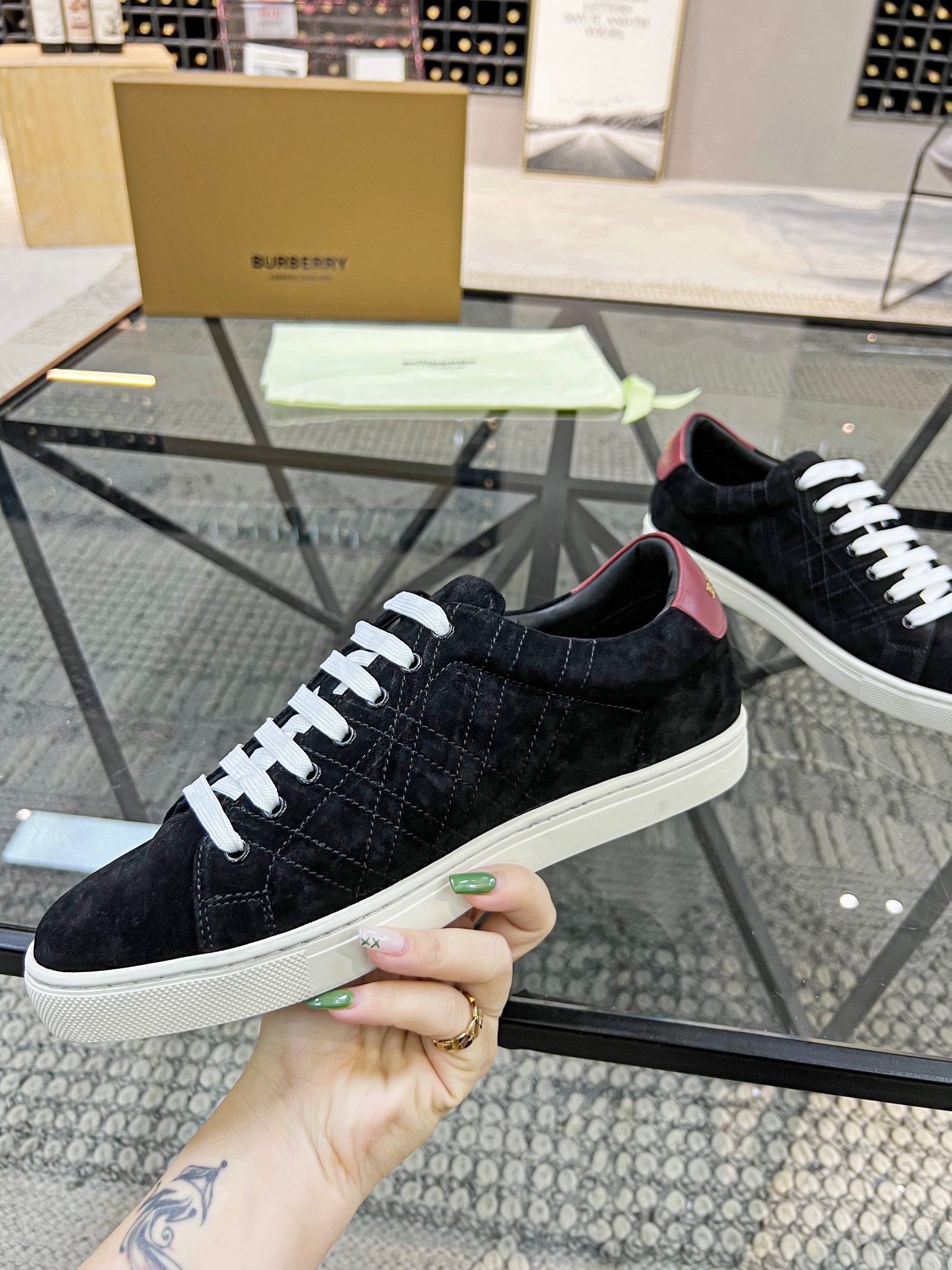 Men B*rberry Sneaker ()