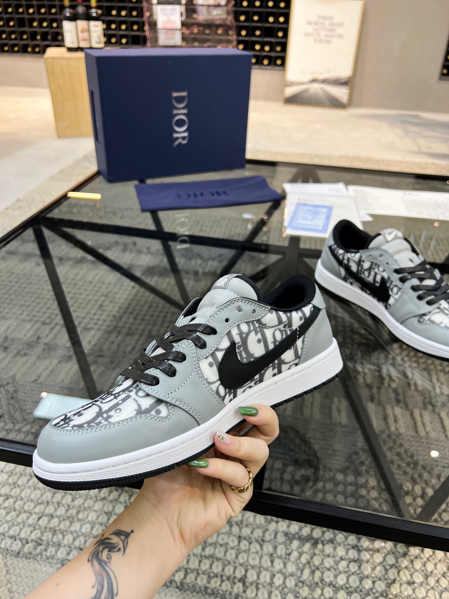 Men D*ior Top Sneaker