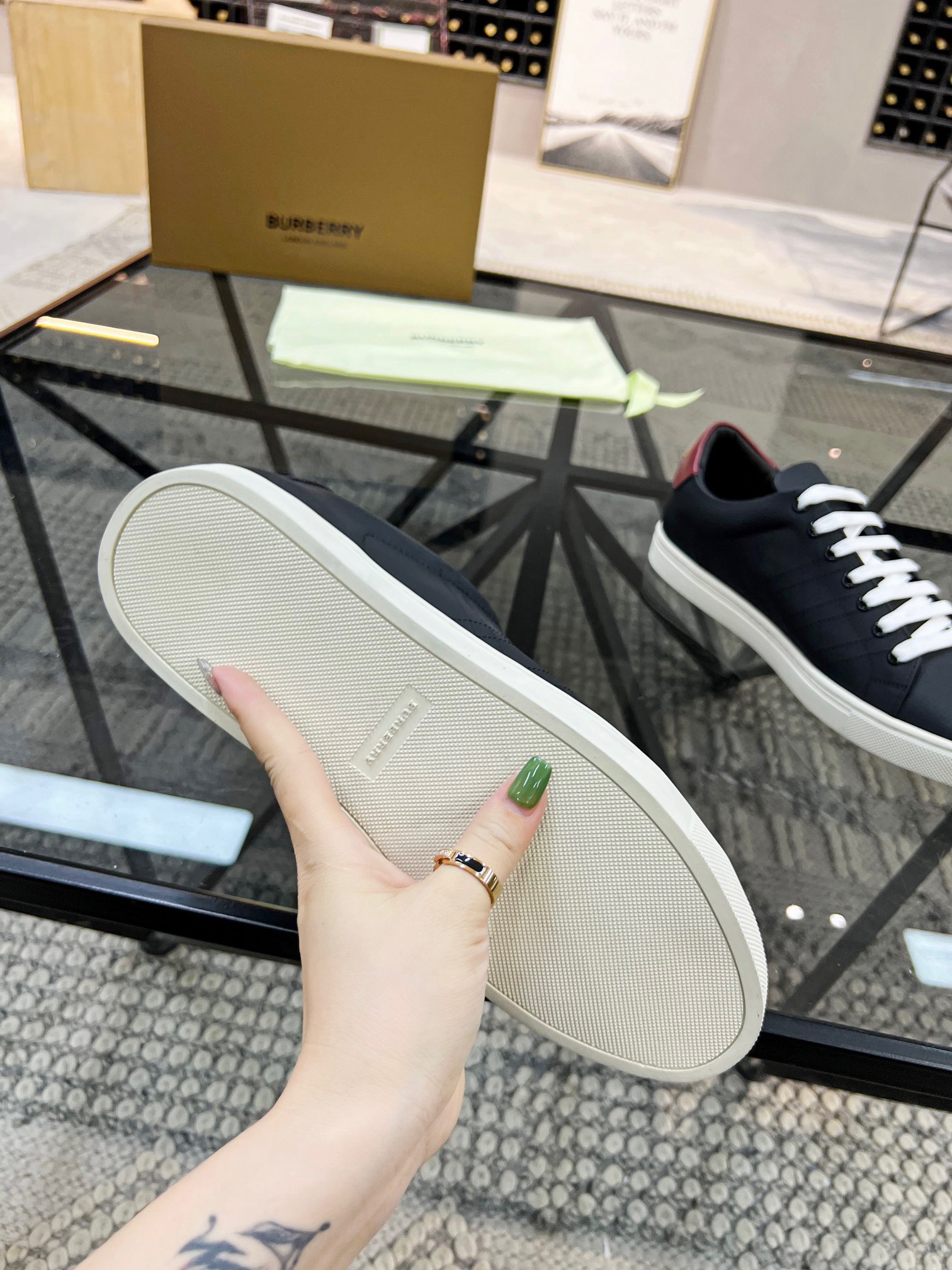 Men B*rberry Sneaker （）