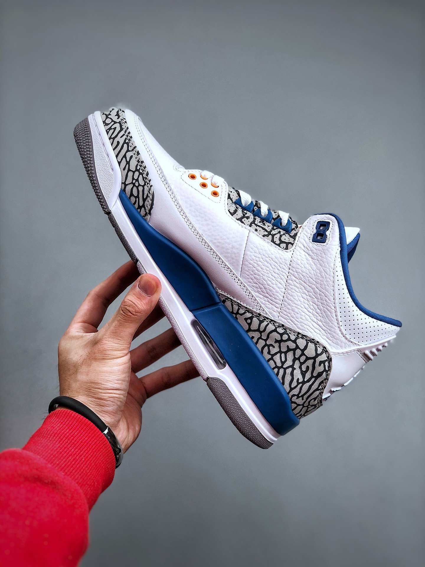 NIKE Air Jordan 3