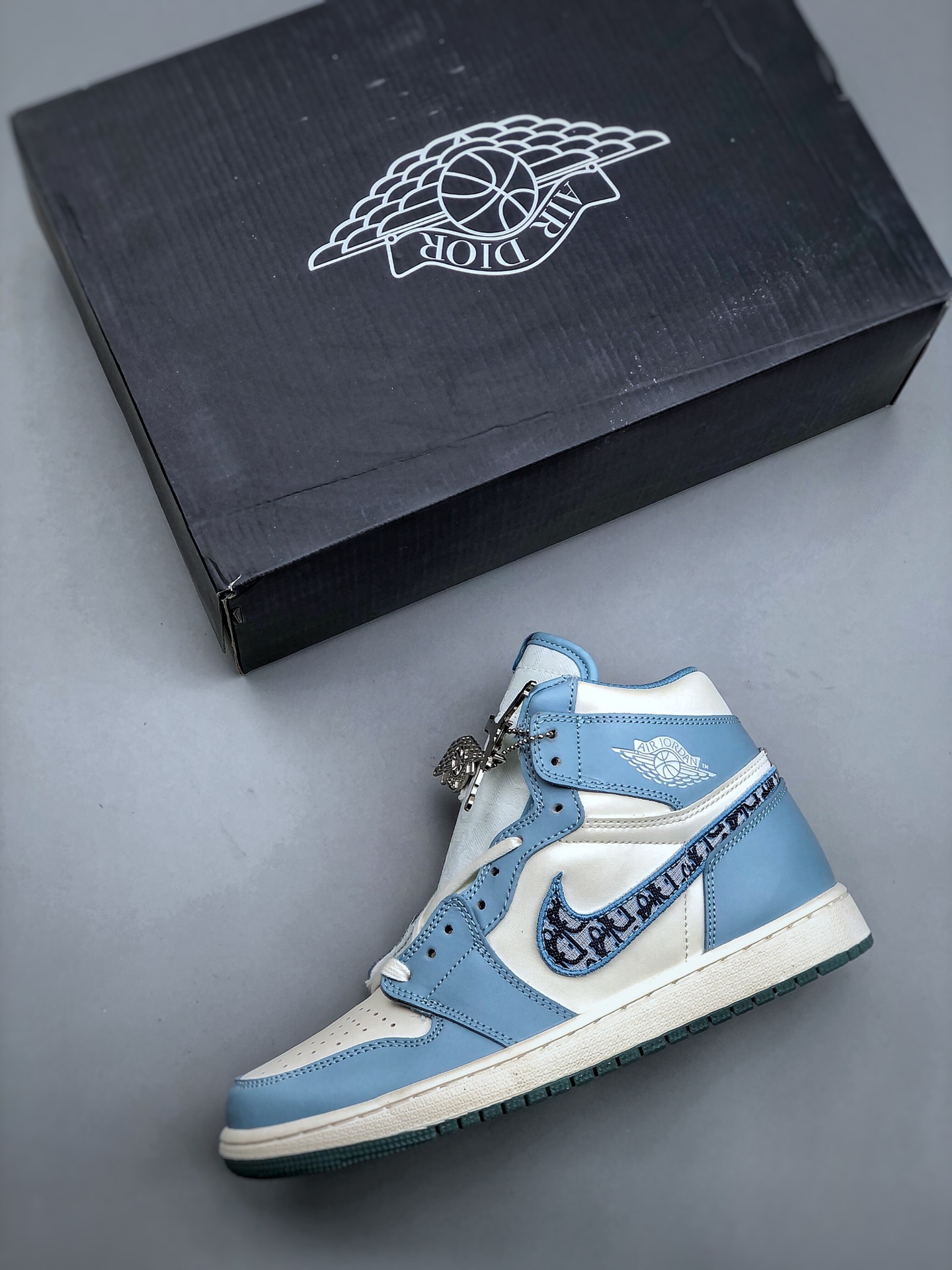 Nike Air Jordan 1 High