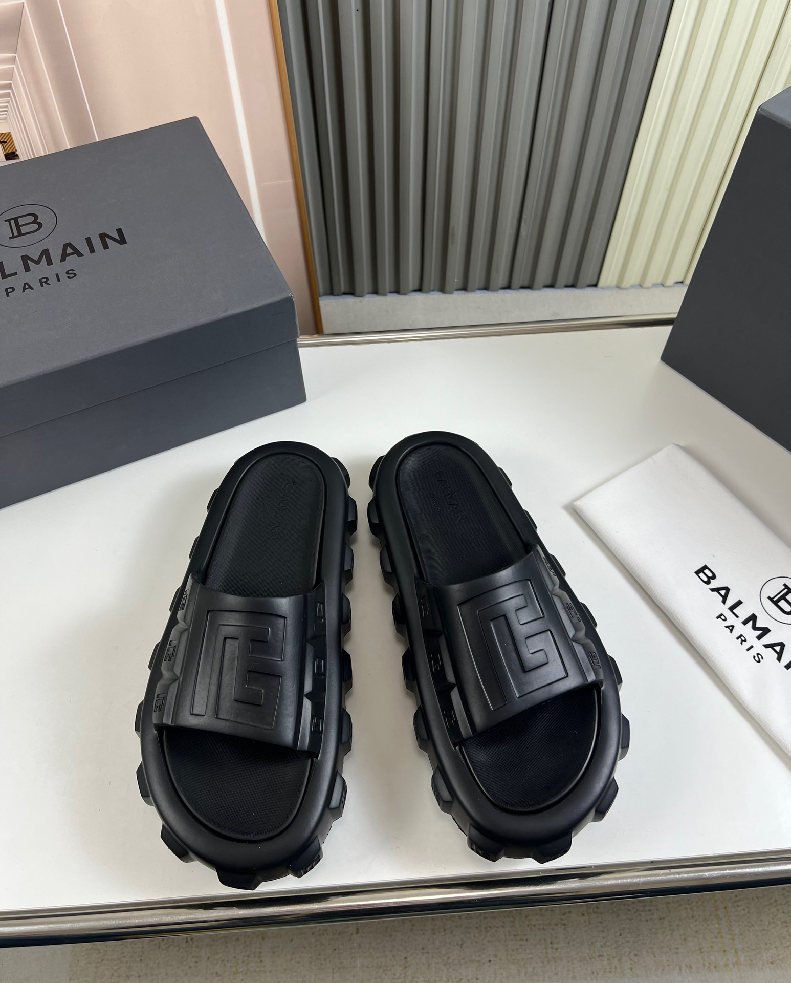 Men B*almain Top Slippers Maikesneakers