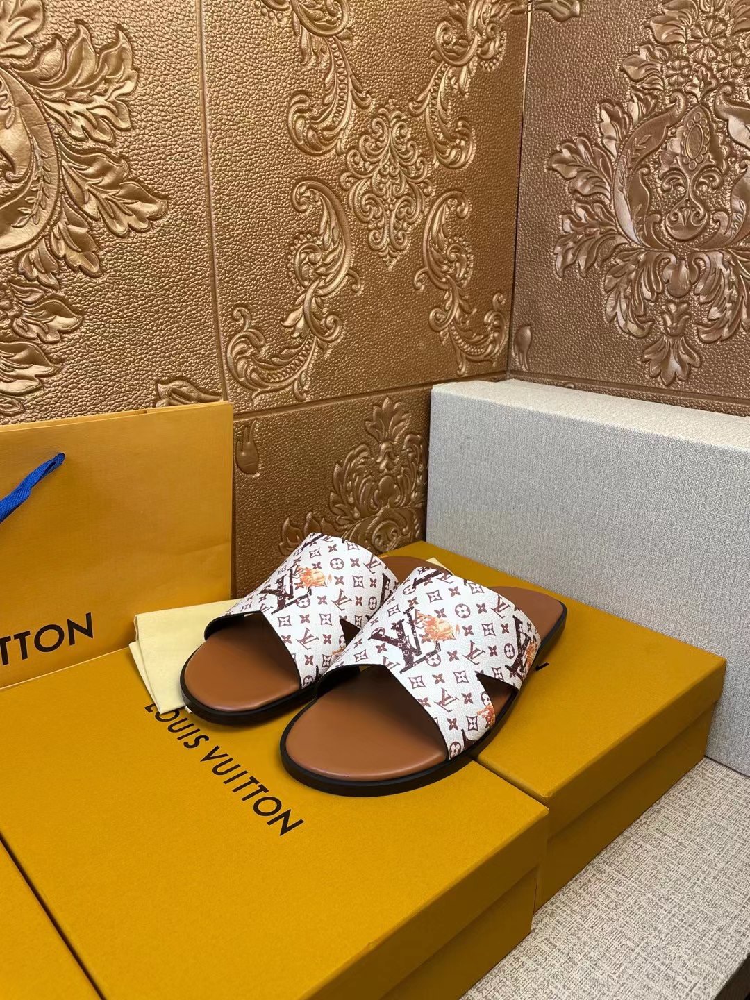 Men L*ouis V*uitton Top Slippers